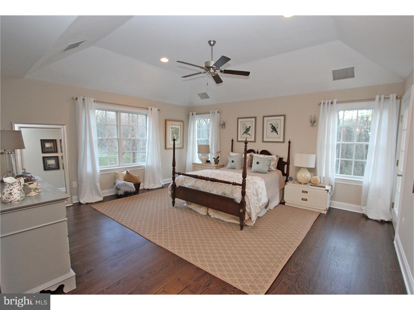 RADNOR HUNT - Residential