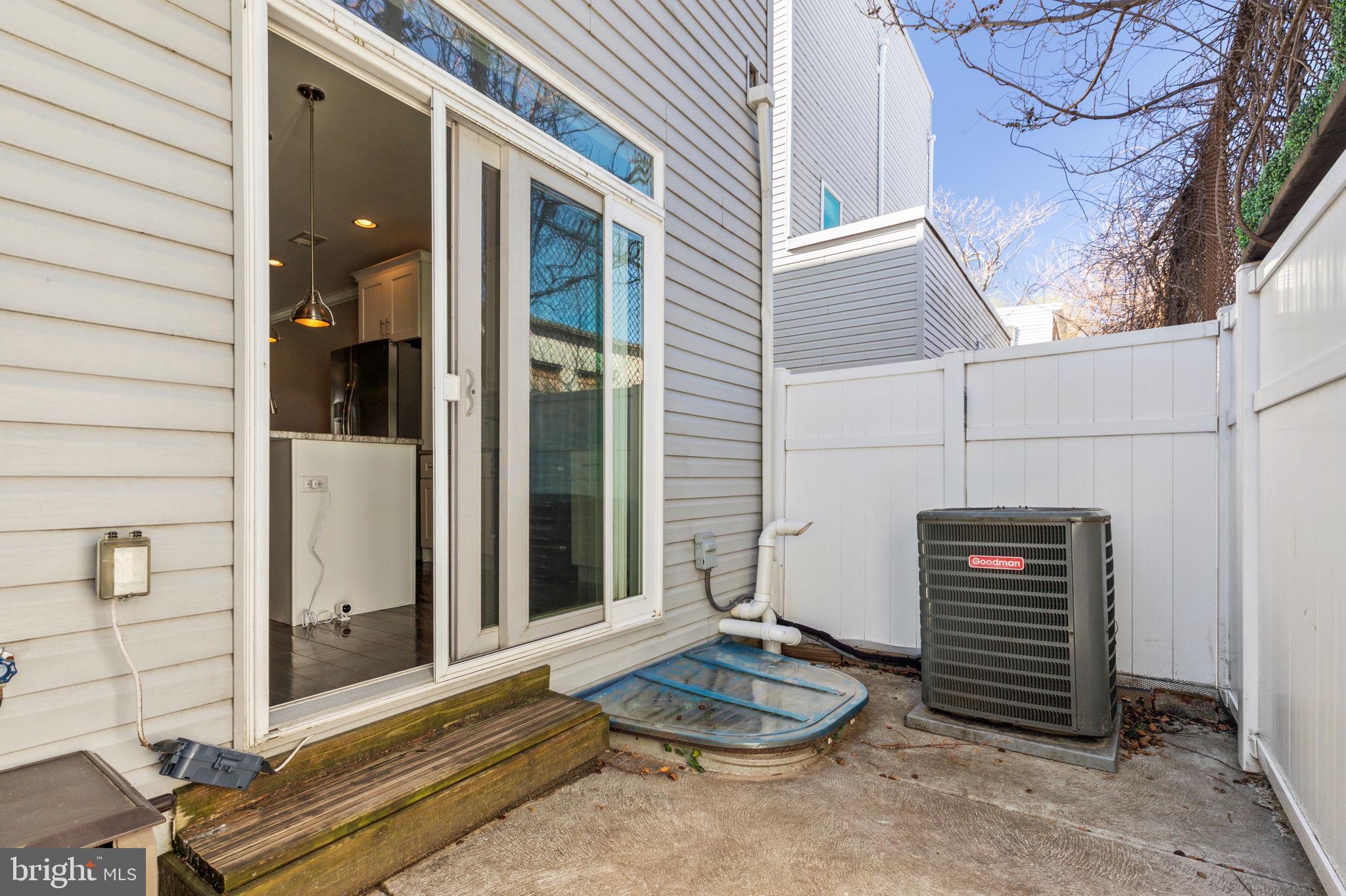 OLDE KENSINGTON - Residential