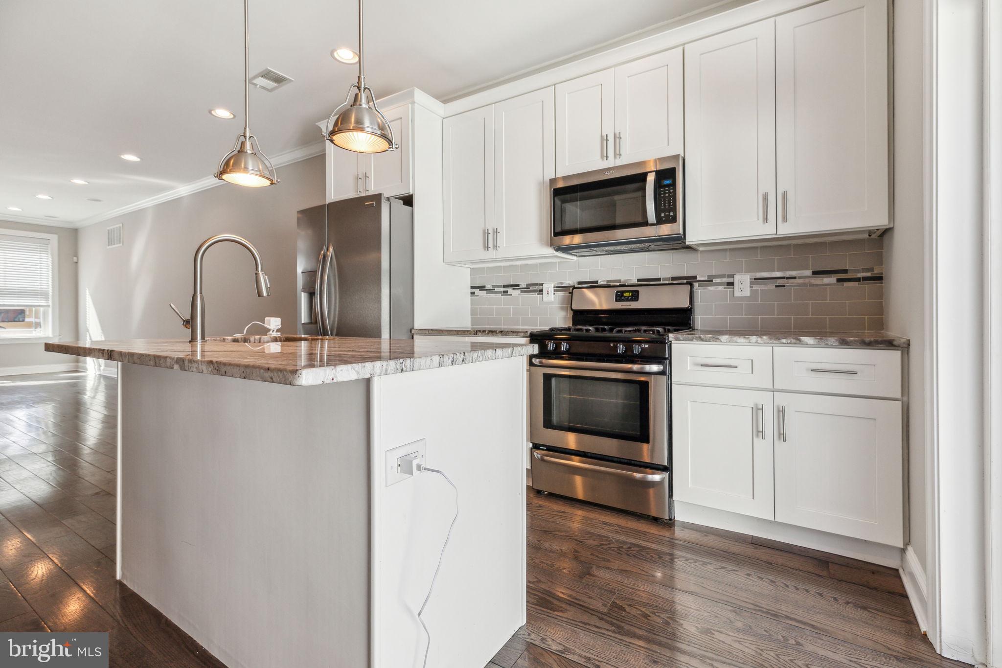 OLDE KENSINGTON - Residential