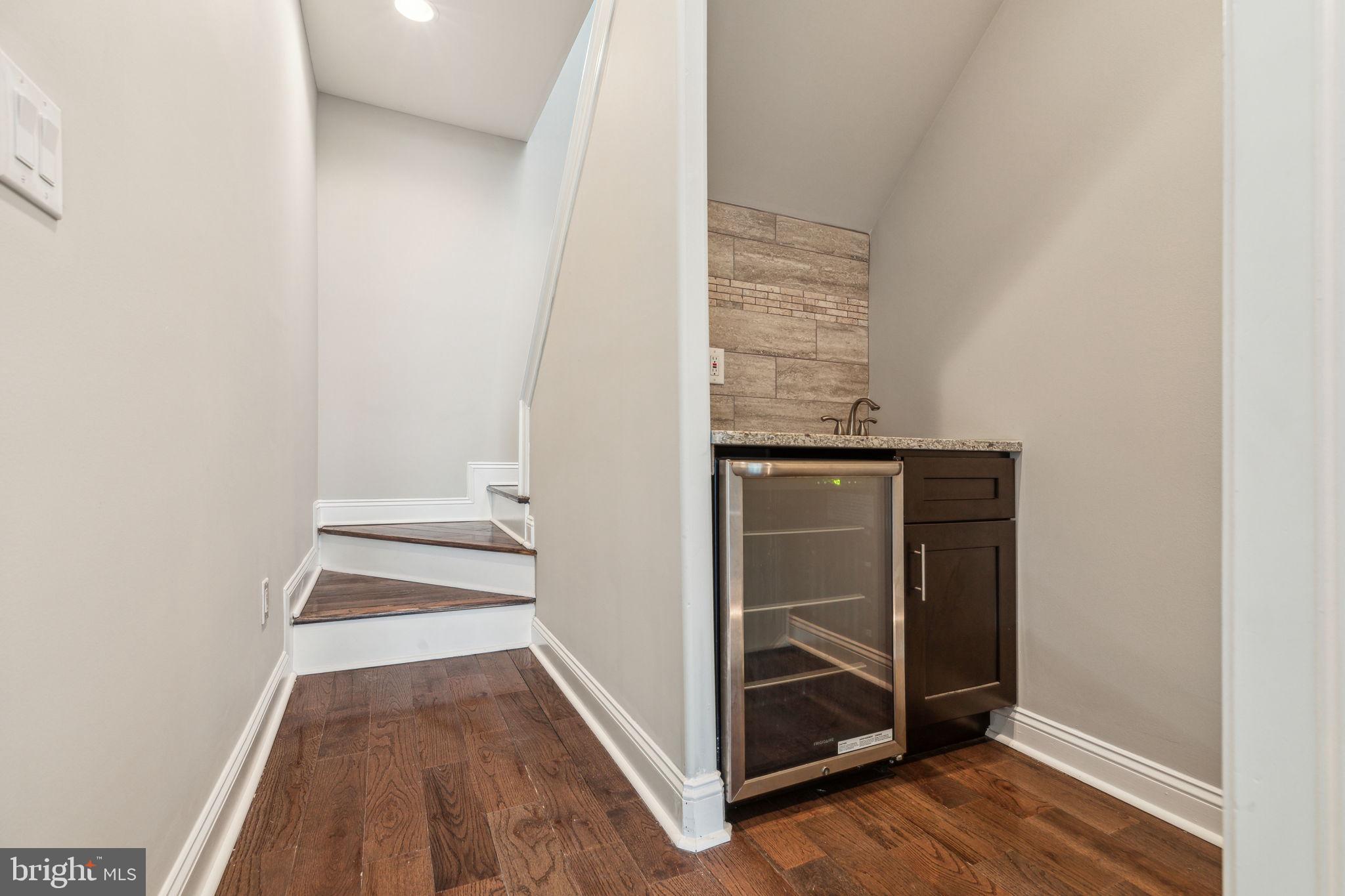 OLDE KENSINGTON - Residential