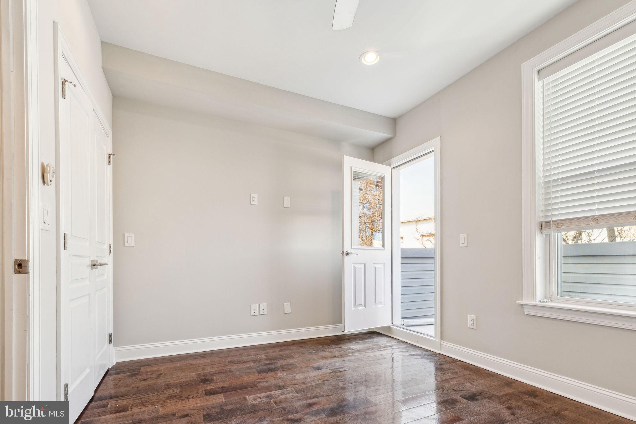 OLDE KENSINGTON - Residential