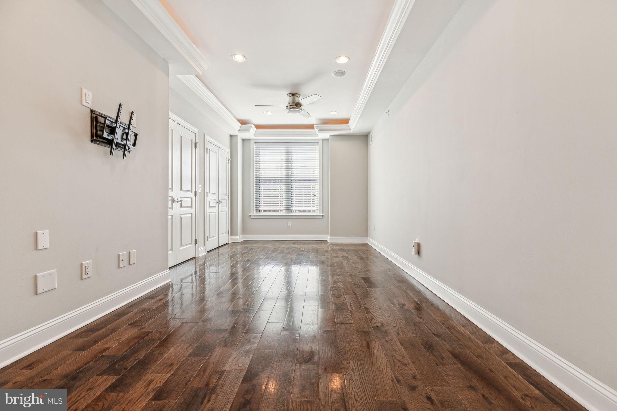 OLDE KENSINGTON - Residential