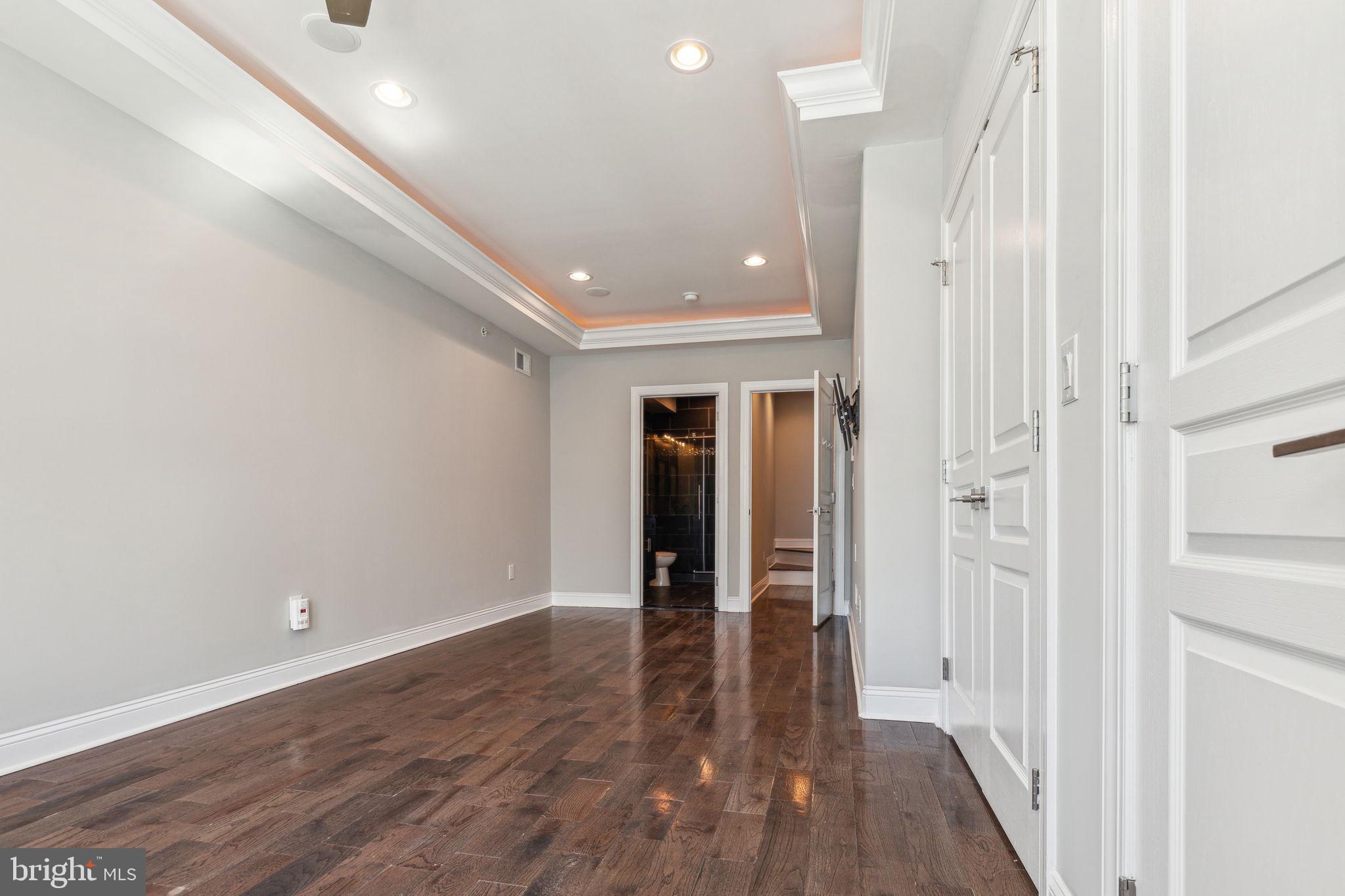 OLDE KENSINGTON - Residential