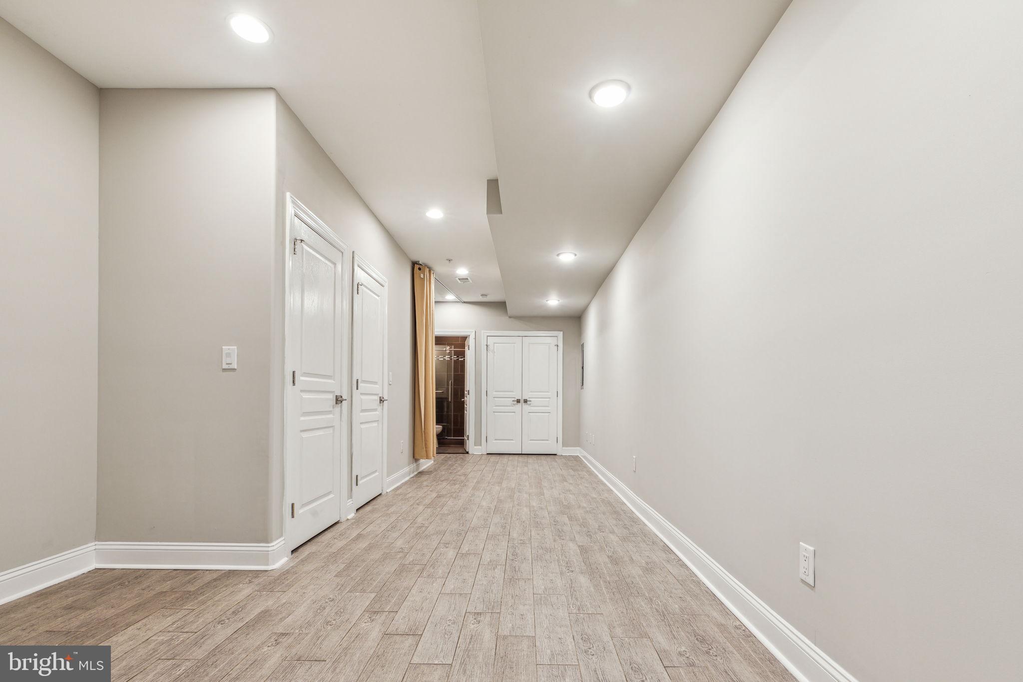 OLDE KENSINGTON - Residential