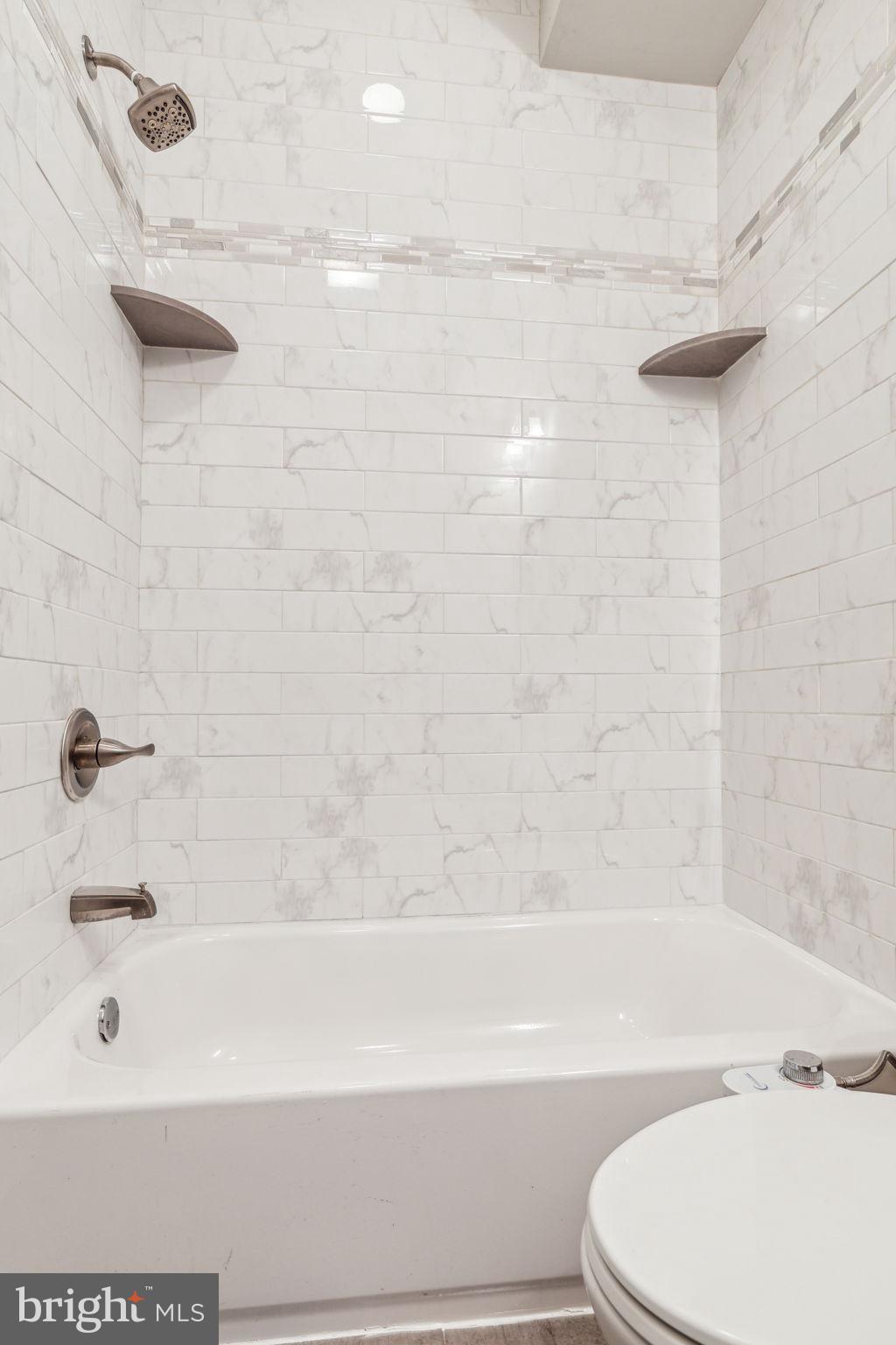 OLDE KENSINGTON - Residential