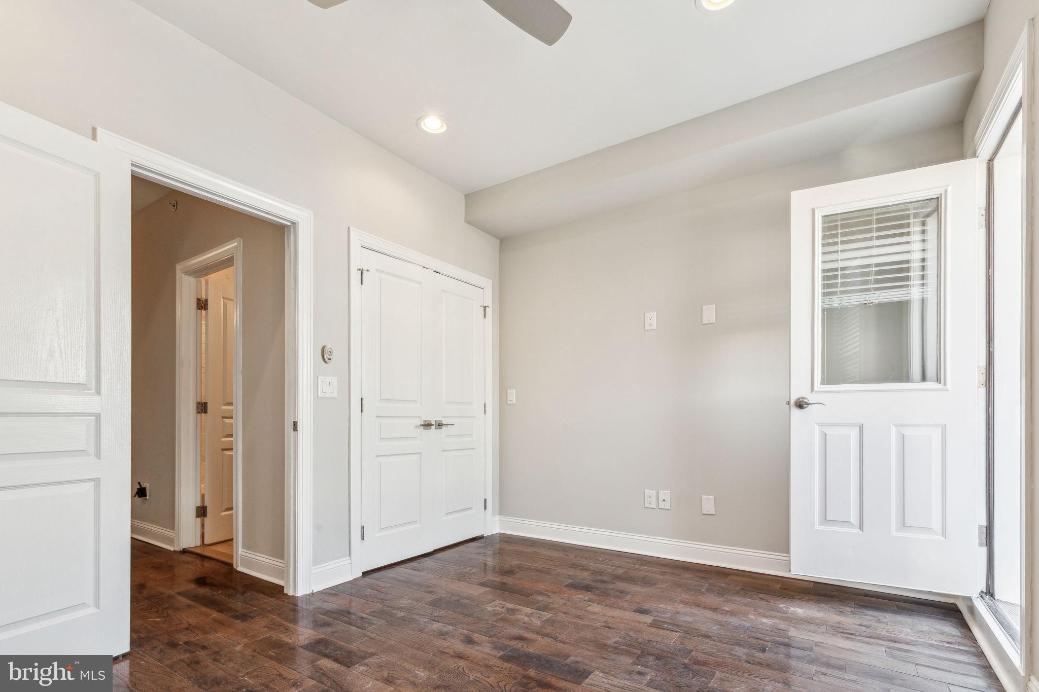 OLDE KENSINGTON - Residential