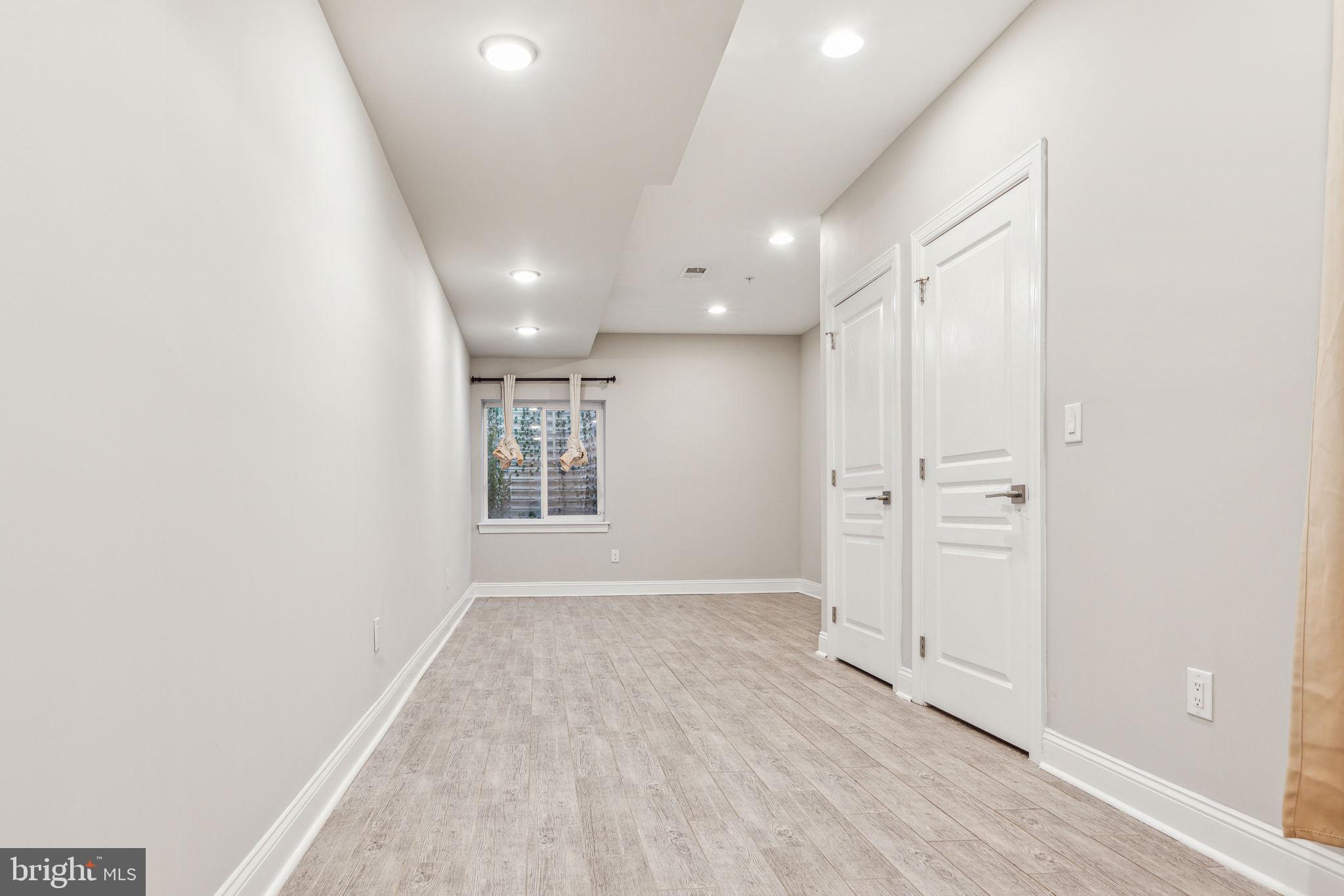 OLDE KENSINGTON - Residential