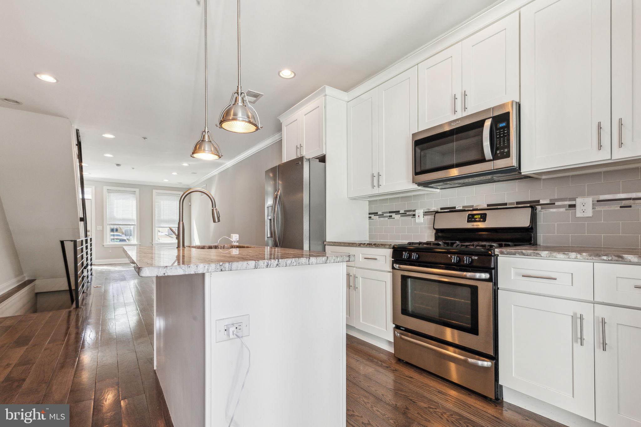 OLDE KENSINGTON - Residential