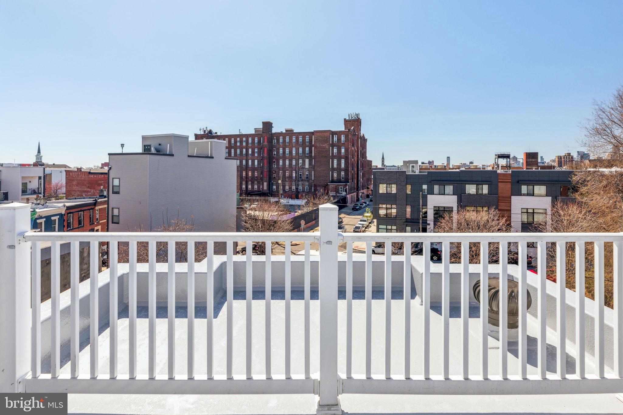 OLDE KENSINGTON - Residential