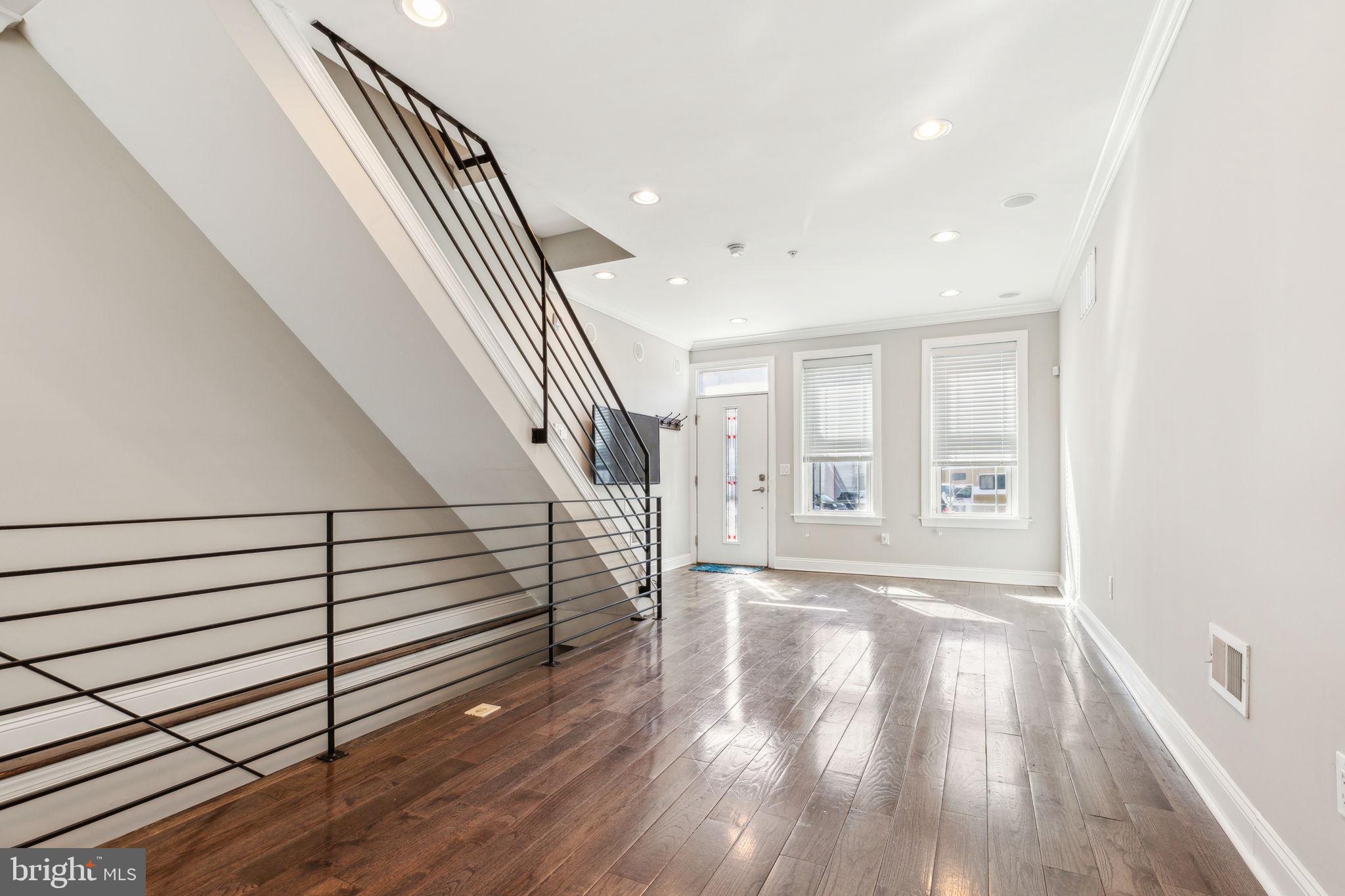 OLDE KENSINGTON - Residential