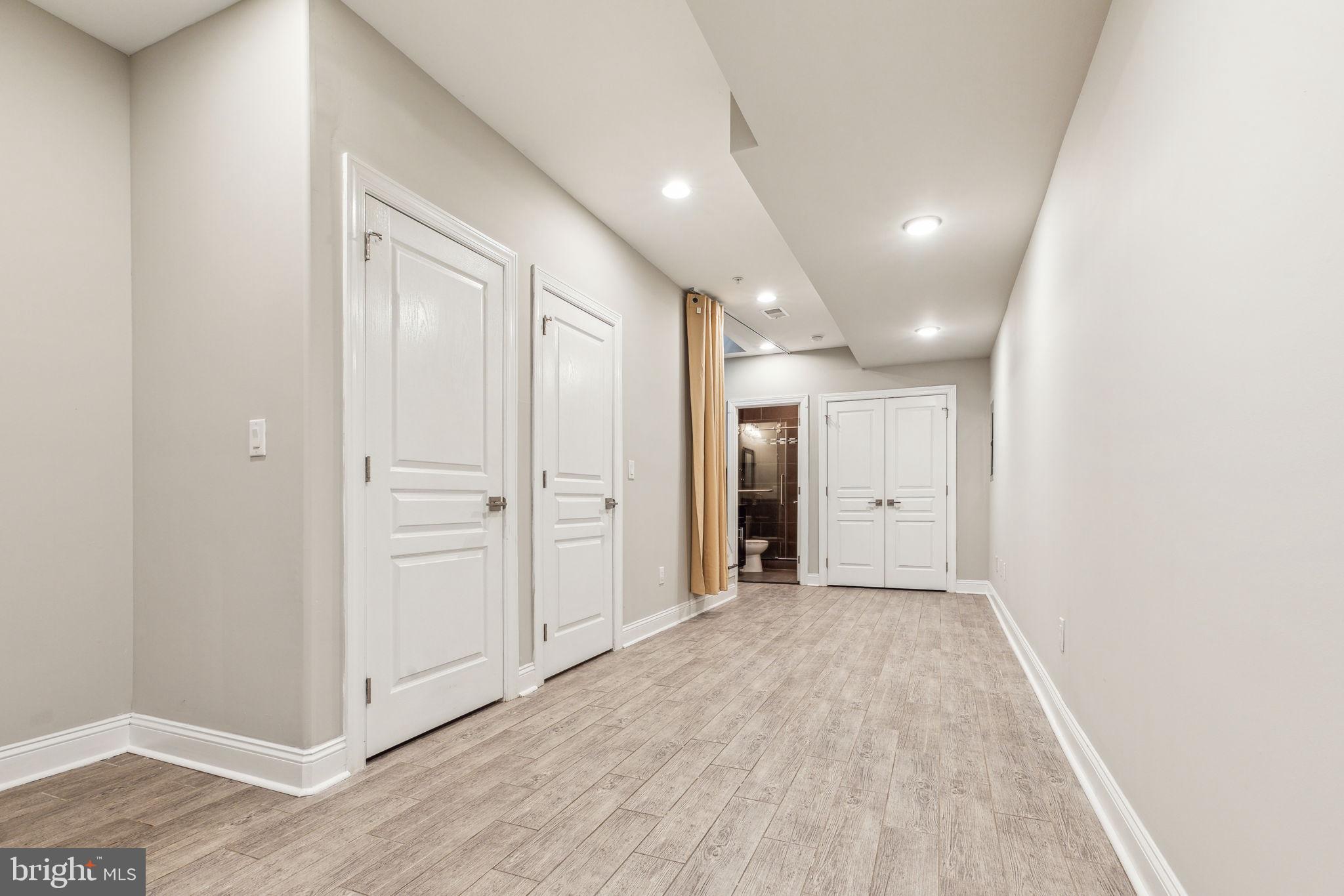 OLDE KENSINGTON - Residential