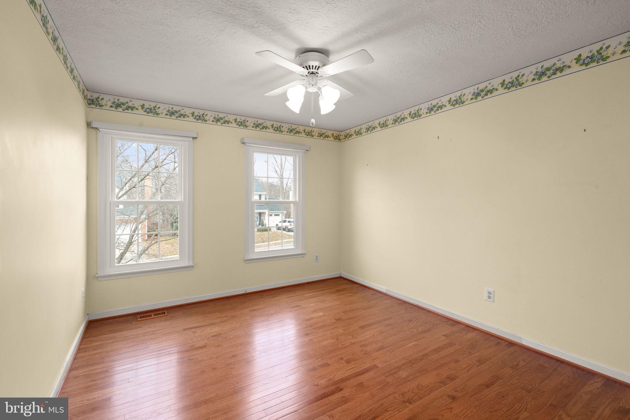 DURHAM MANOR - Residential