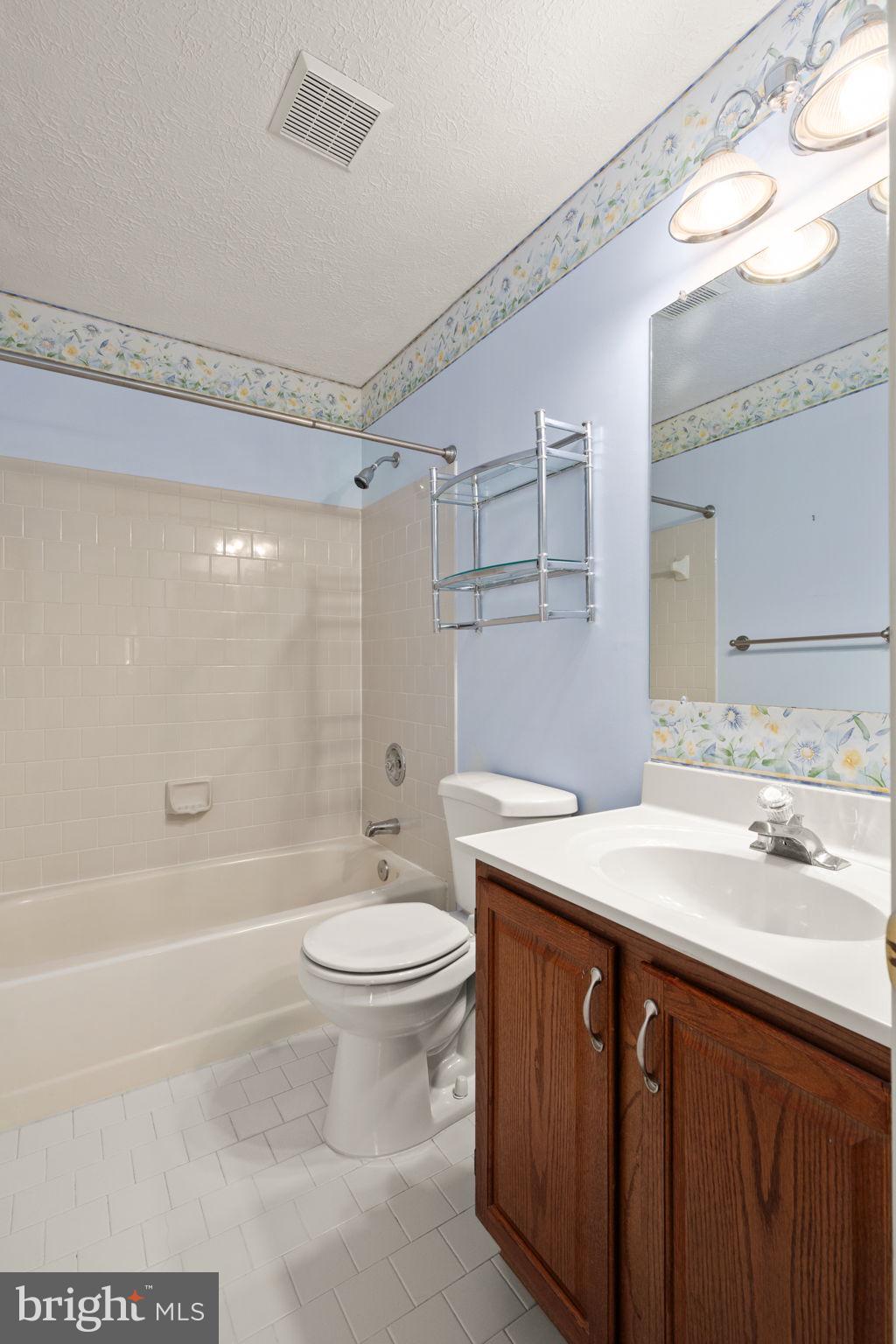 DURHAM MANOR - Residential