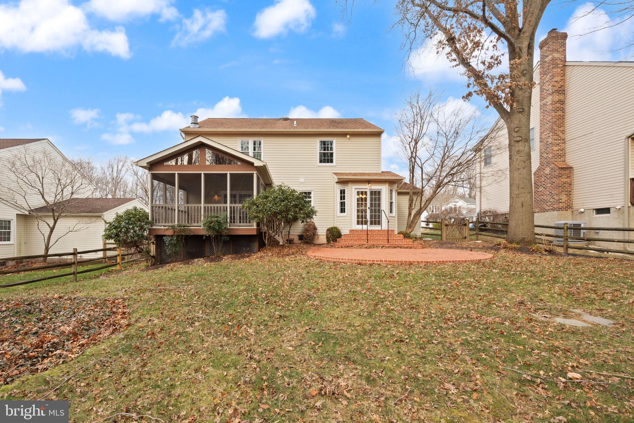 DURHAM MANOR - Residential