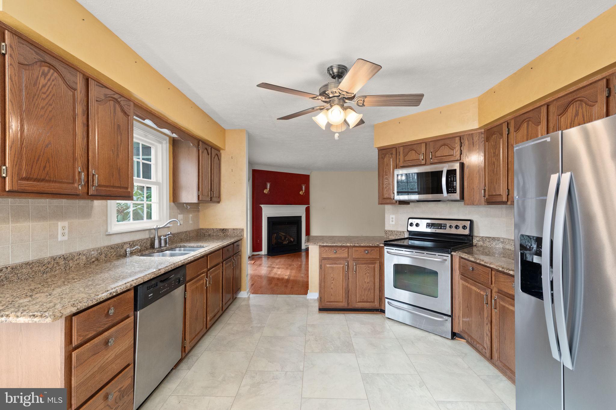 DURHAM MANOR - Residential