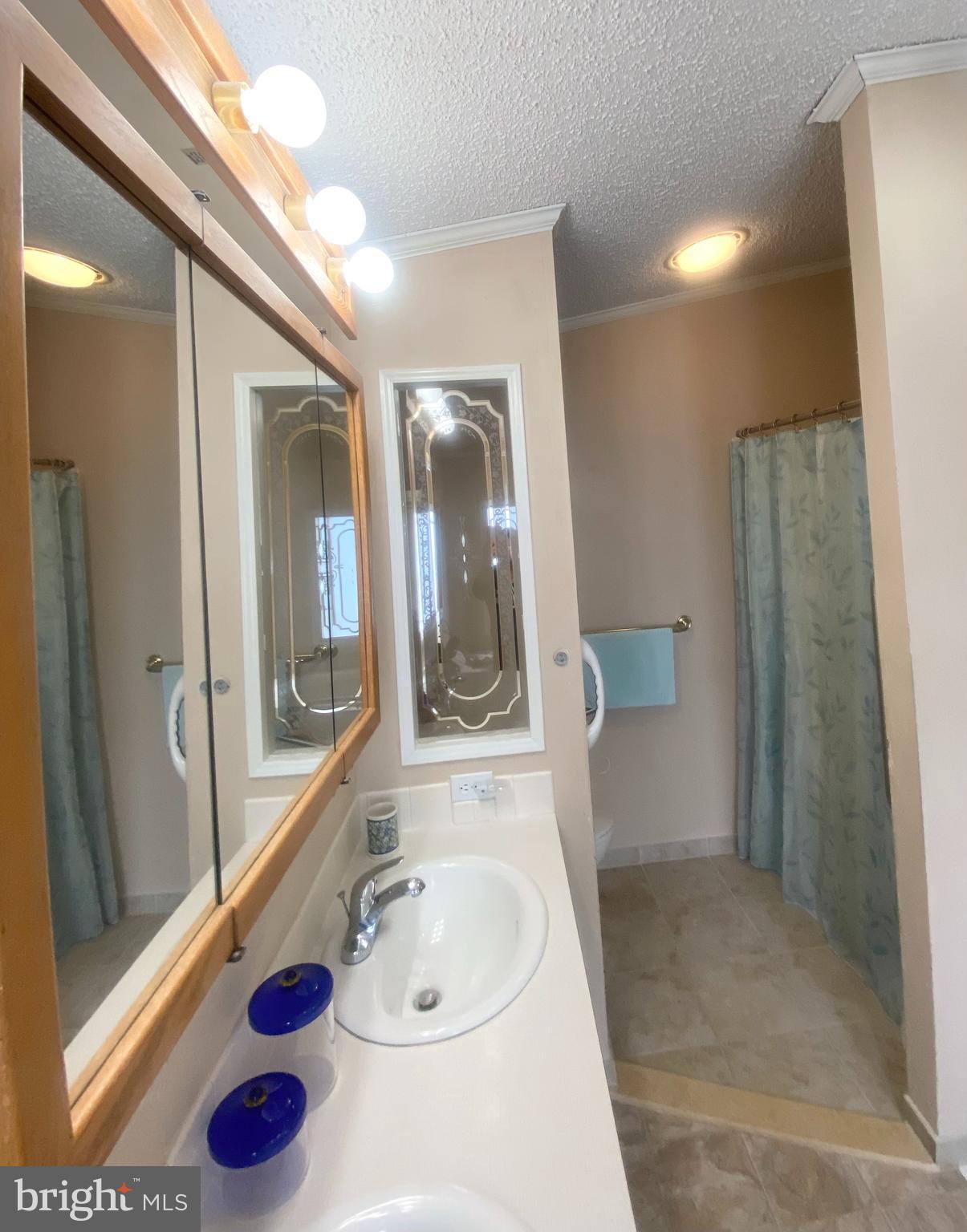 BUCKINGHAM SPRINGS - Residential