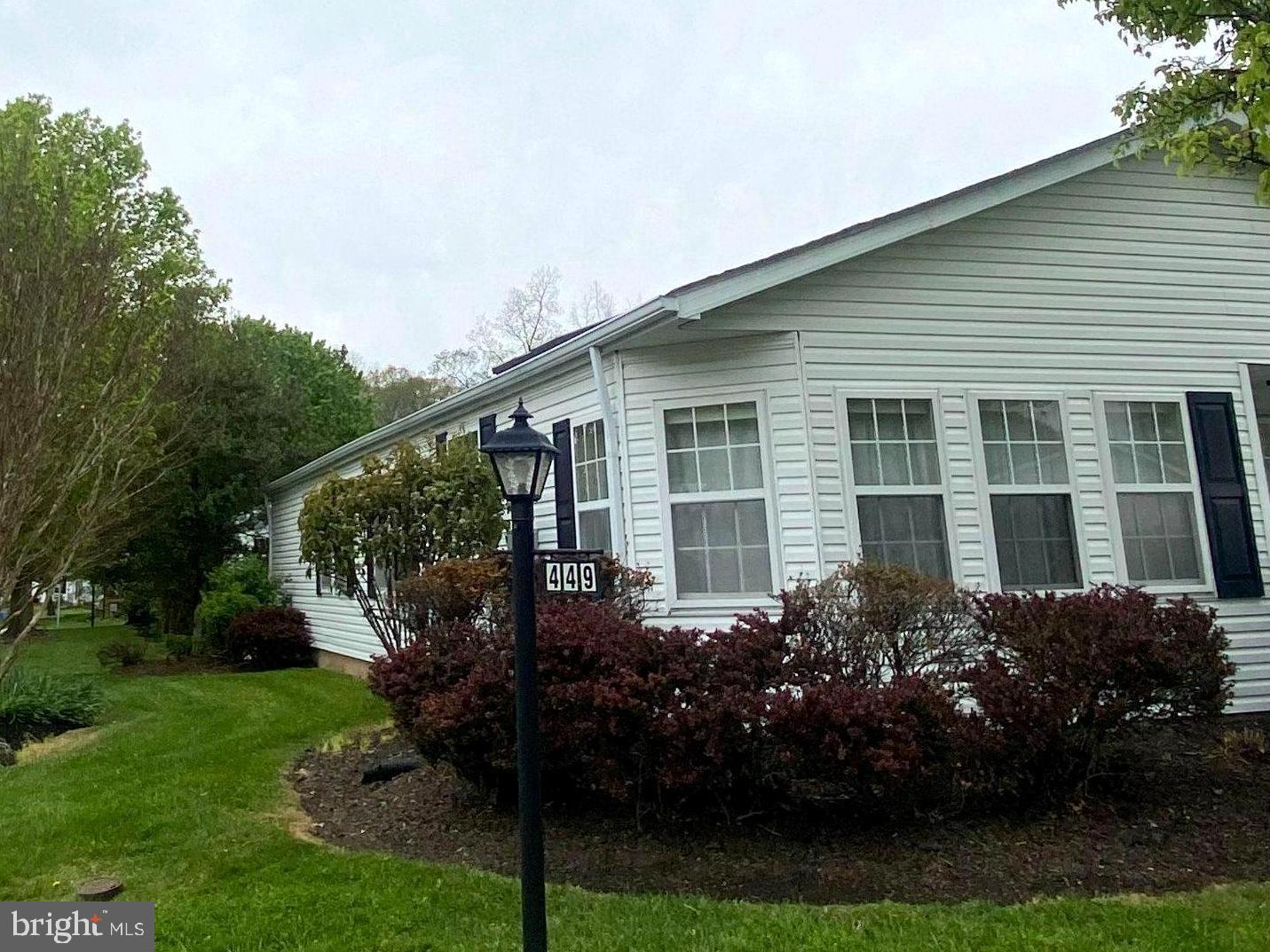 449 GROUSE COURT W