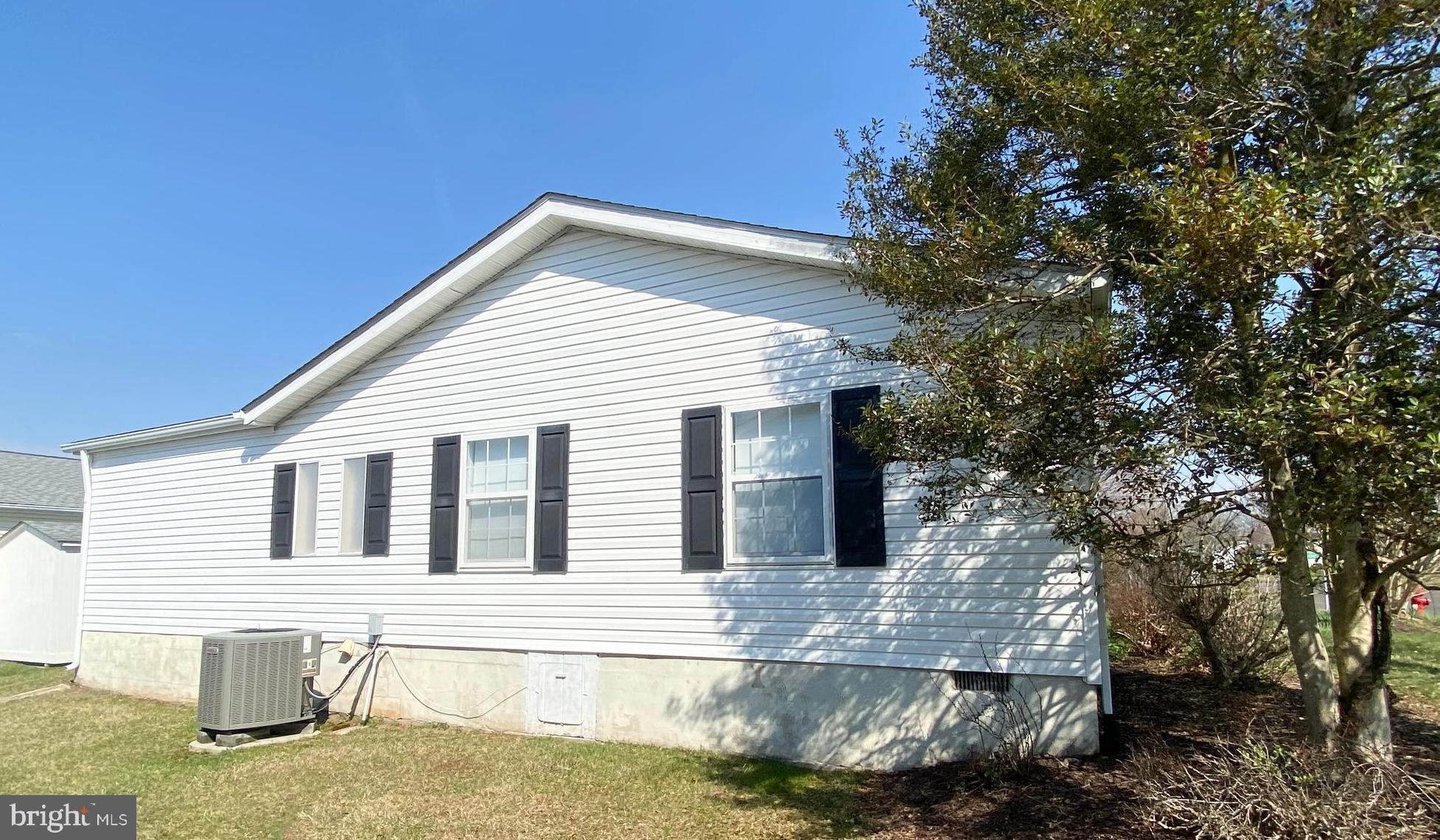 BUCKINGHAM SPRINGS - Residential