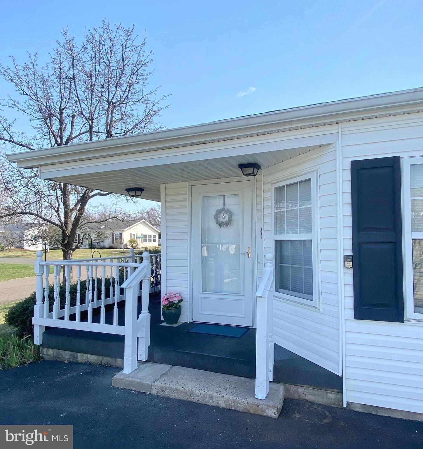 BUCKINGHAM SPRINGS - Residential