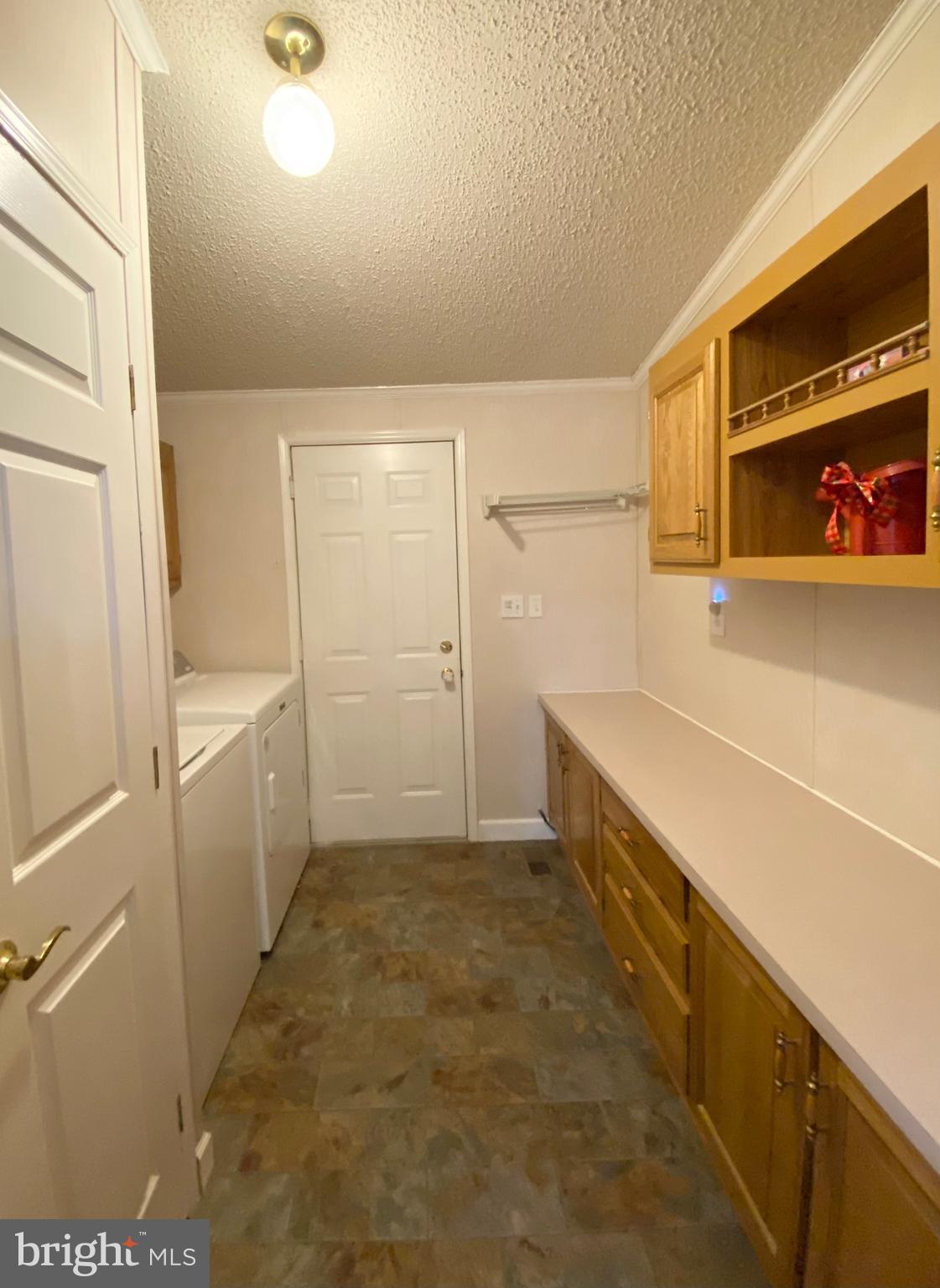 BUCKINGHAM SPRINGS - Residential