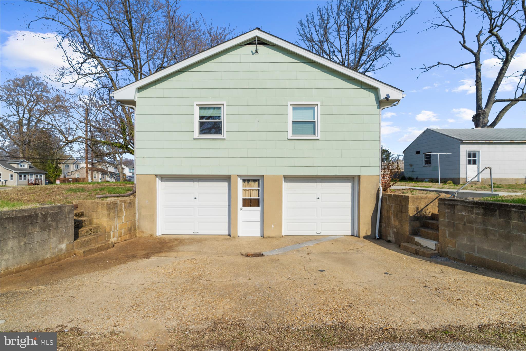 CLEARWATER BEACH - Residential Income