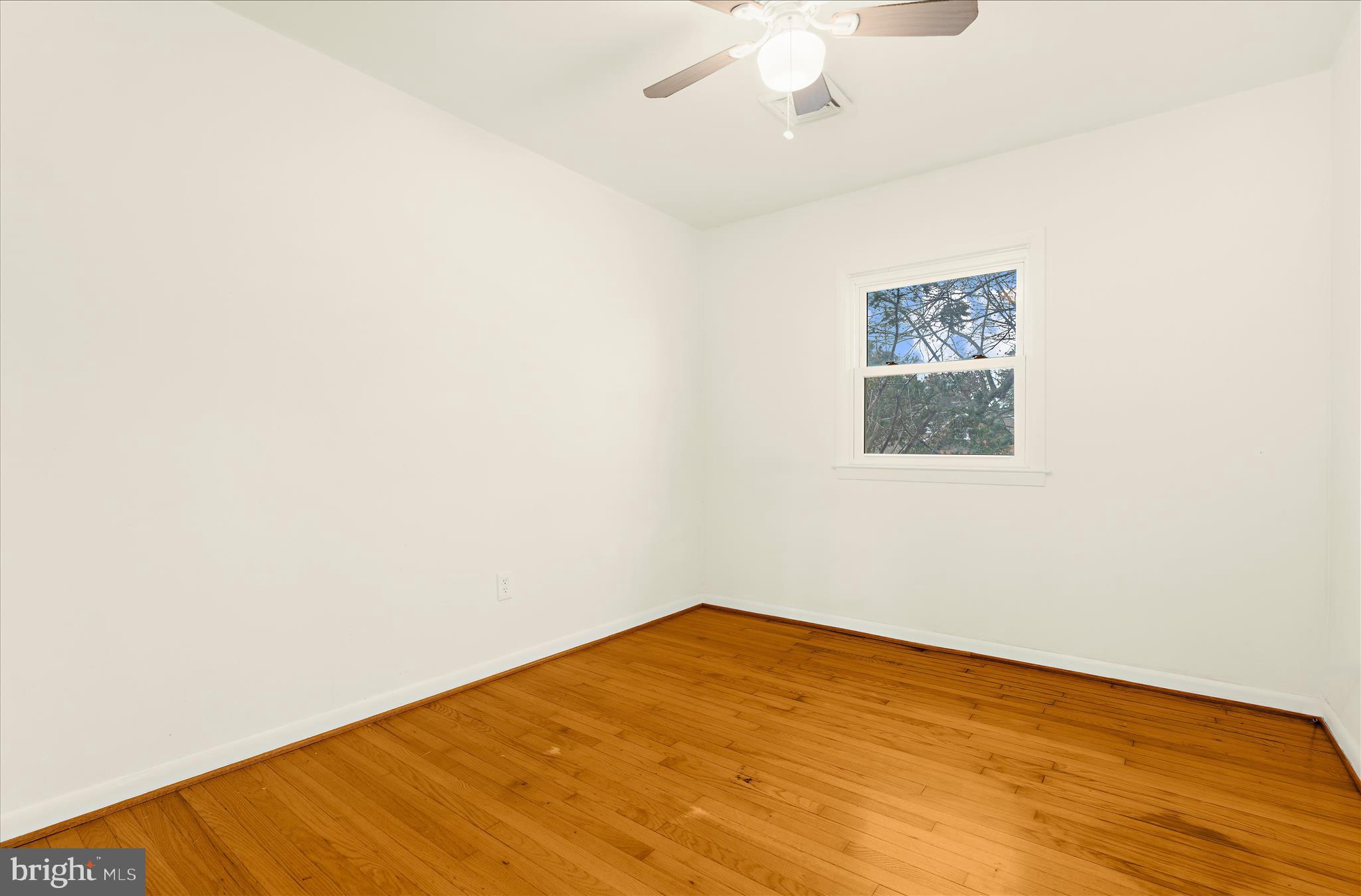 CLEARWATER BEACH - Residential Income