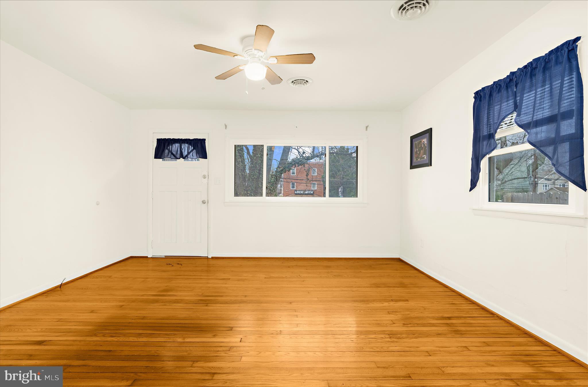 CLEARWATER BEACH - Residential Income