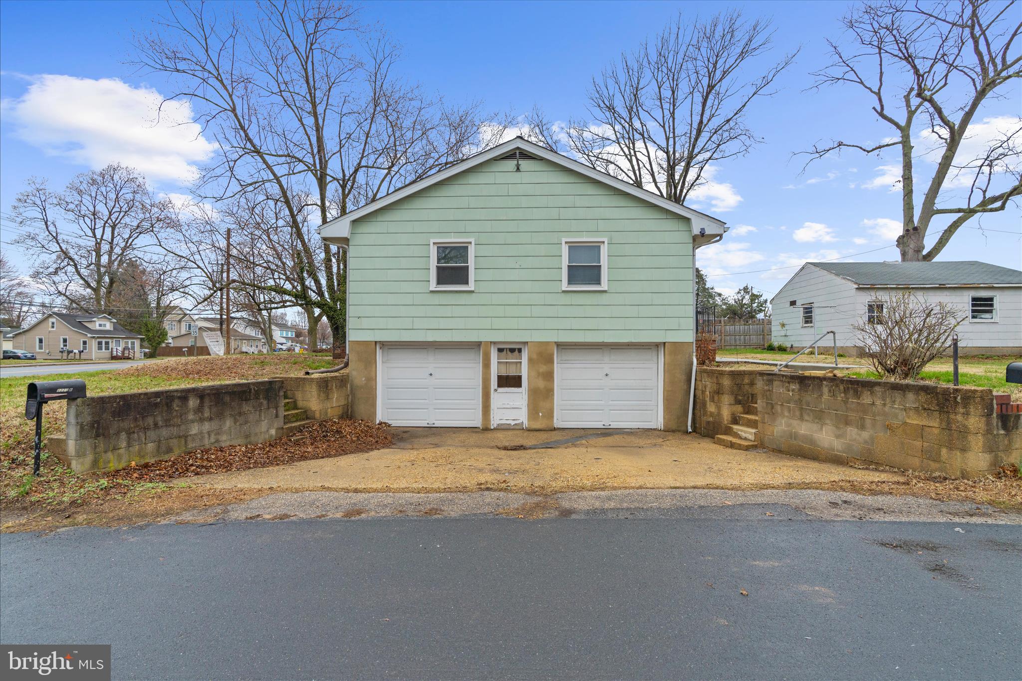 CLEARWATER BEACH - Residential Income