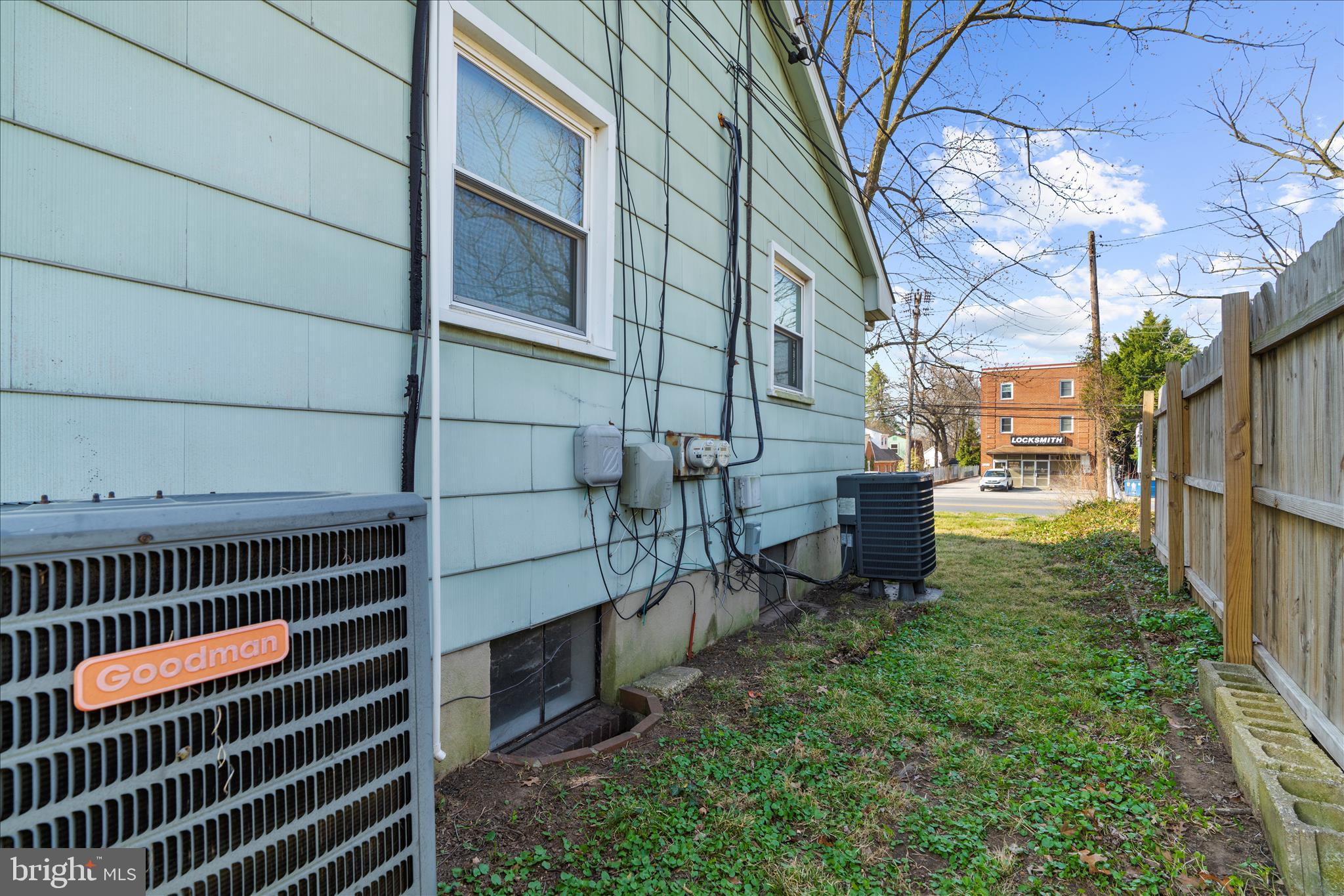 CLEARWATER BEACH - Residential Income