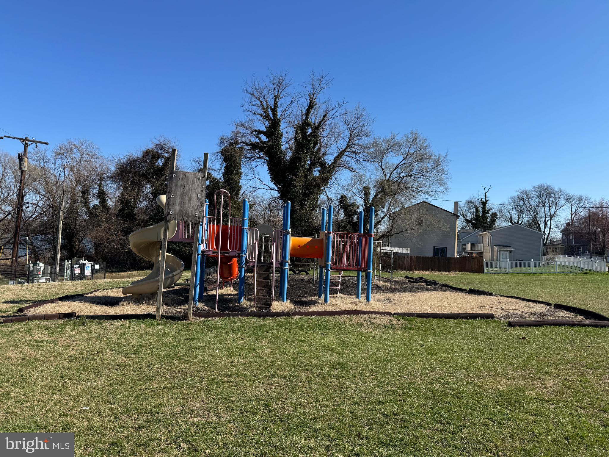 CLEARWATER BEACH - Residential Income