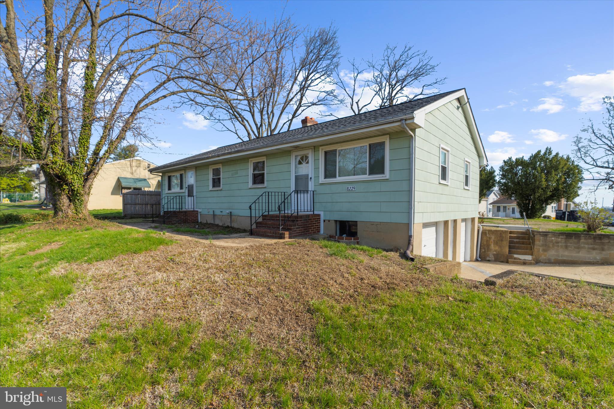 CLEARWATER BEACH - Residential Income
