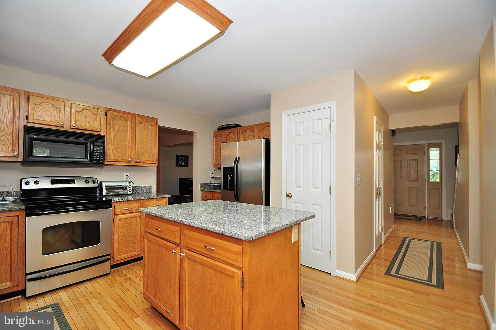 SELBY ON THE BAY - Residential