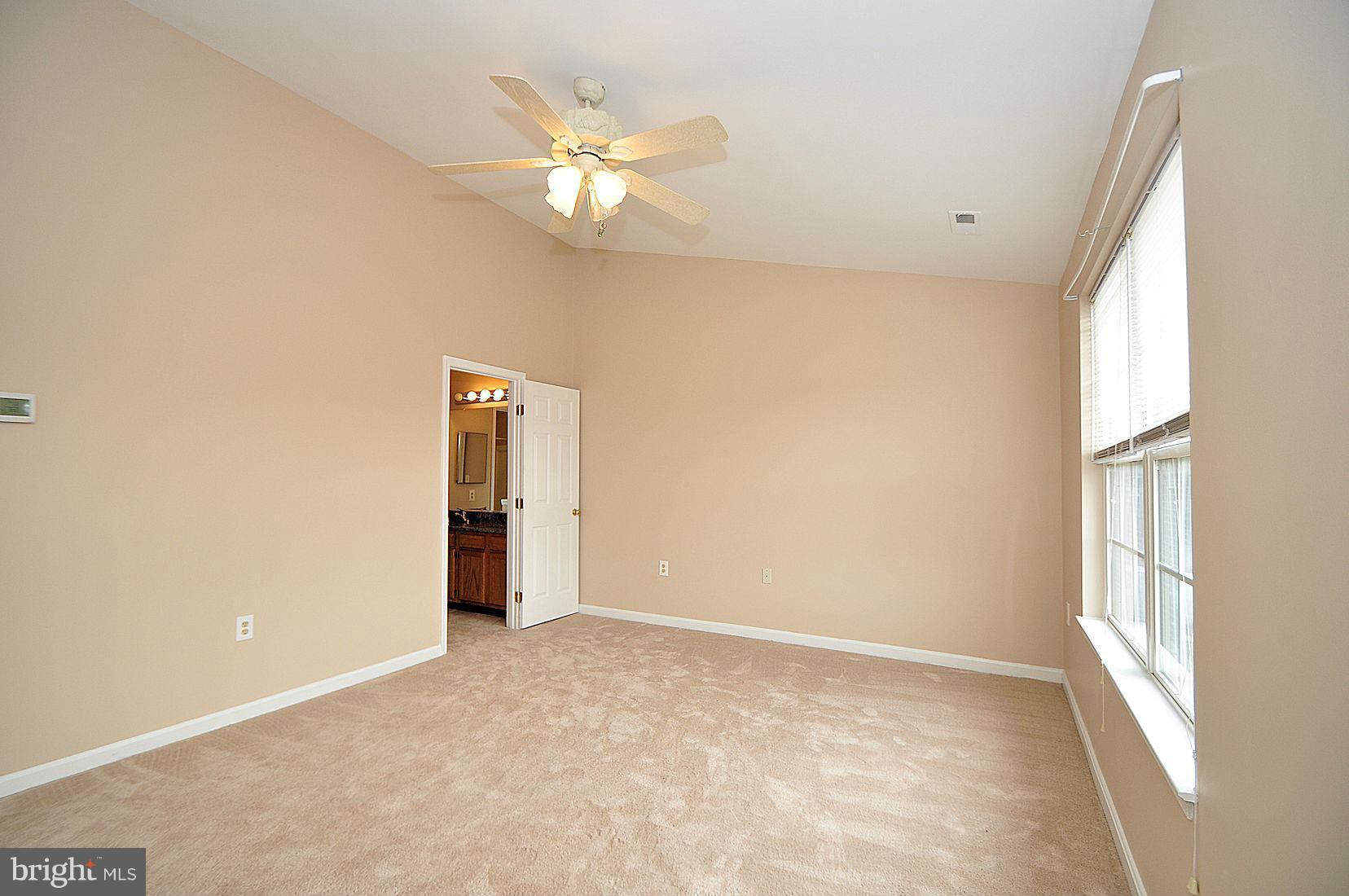 SELBY ON THE BAY - Residential