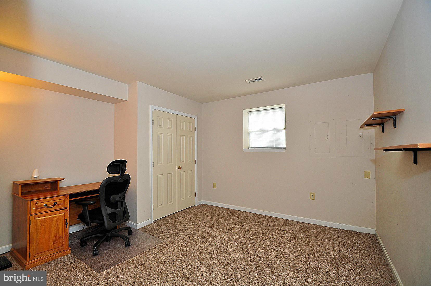 SELBY ON THE BAY - Residential