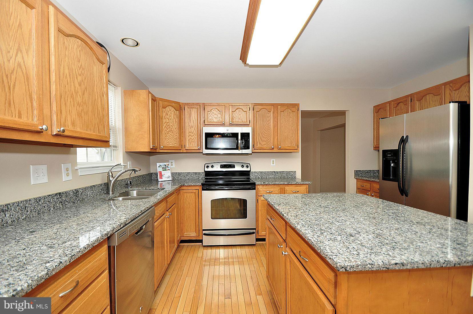 SELBY ON THE BAY - Residential