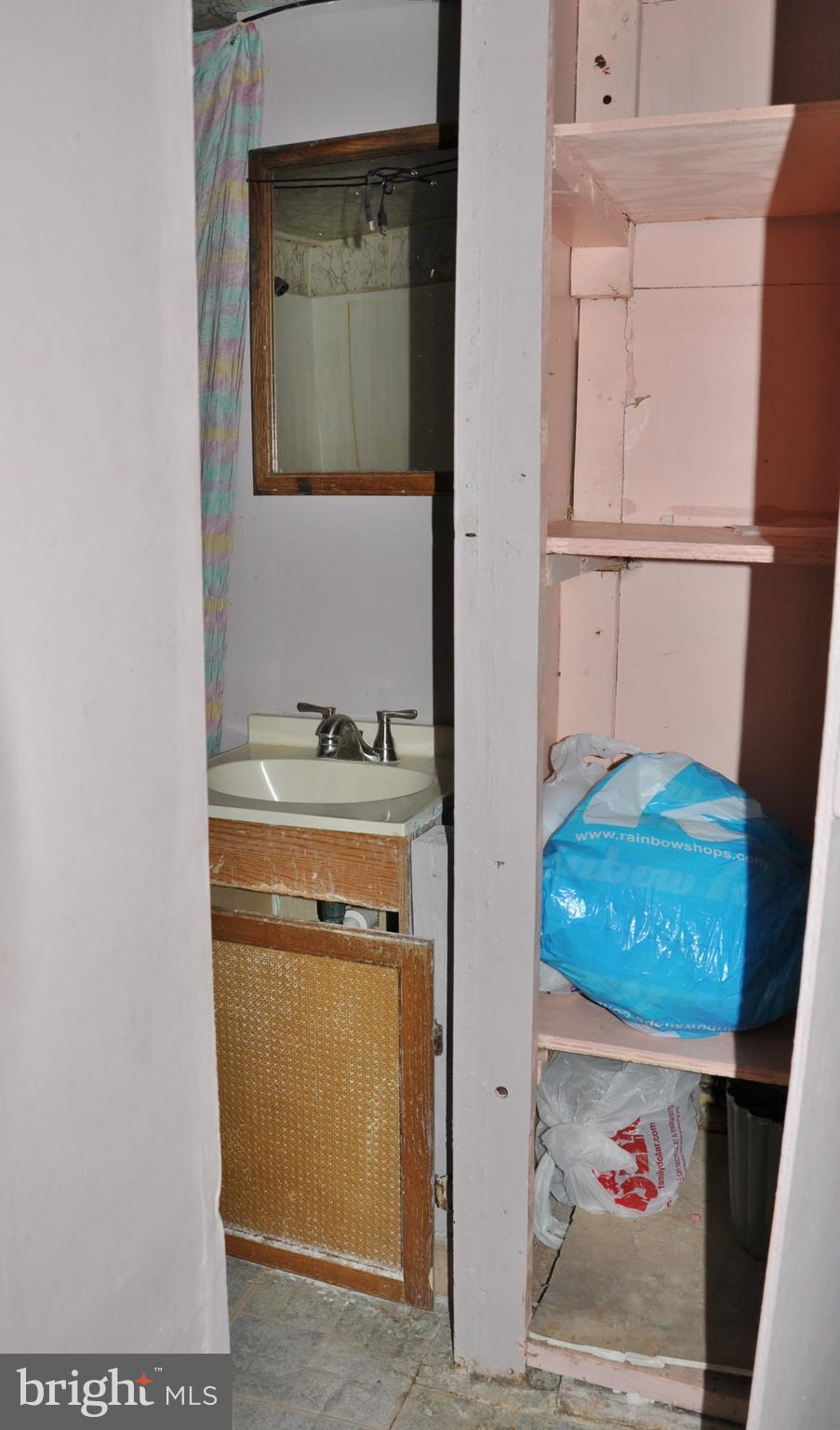 HOWARD PARK - Residential