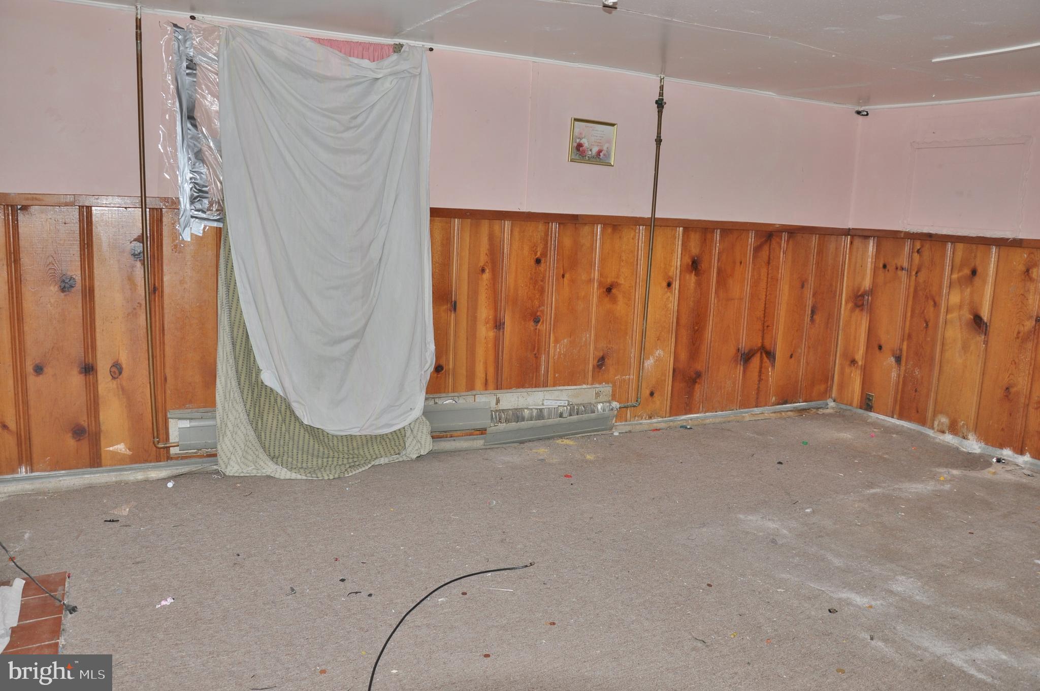 HOWARD PARK - Residential