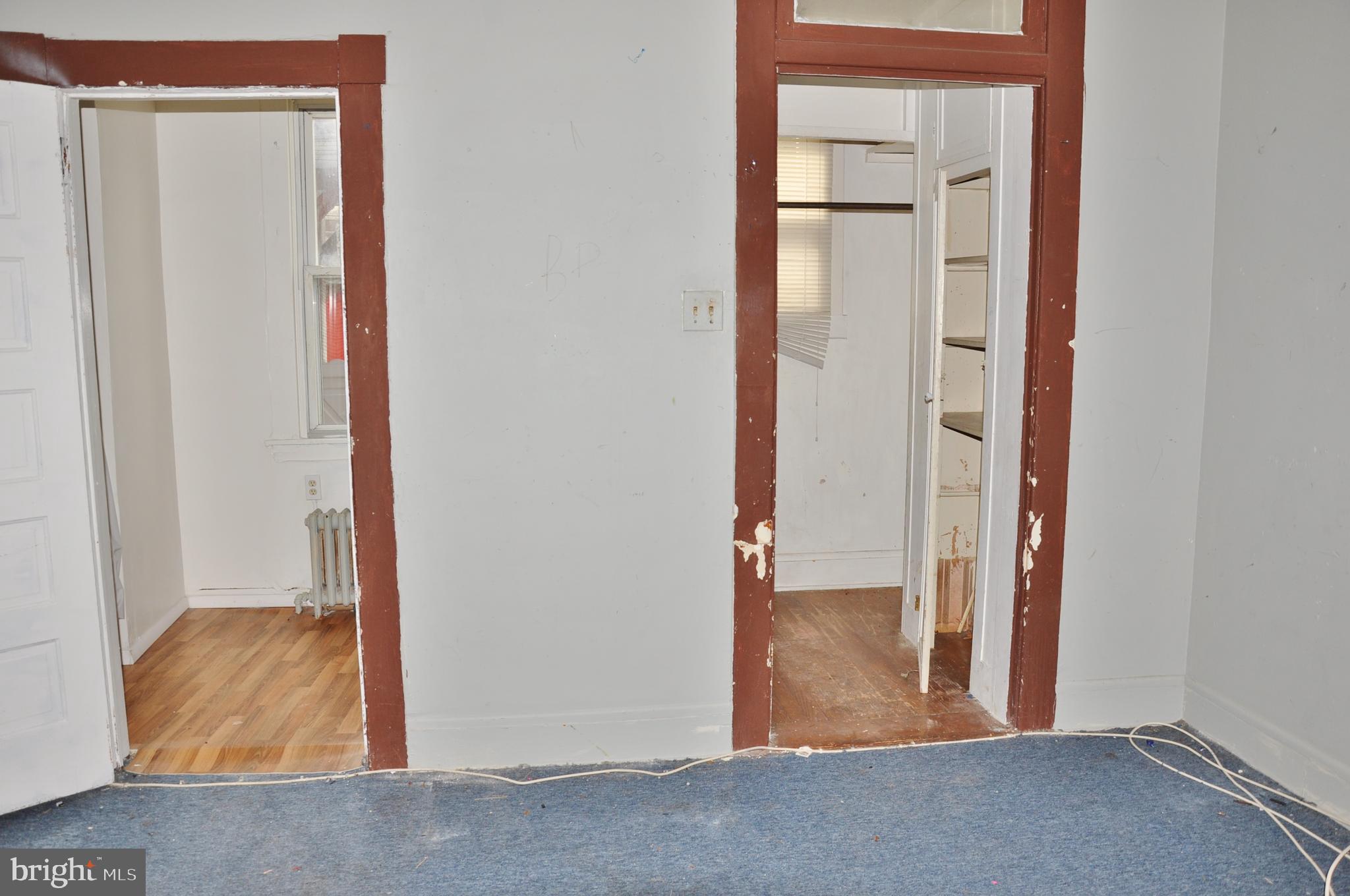 HOWARD PARK - Residential