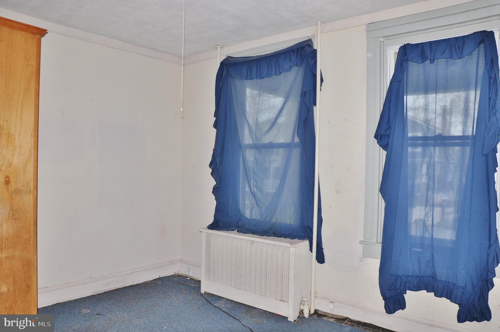 HOWARD PARK - Residential