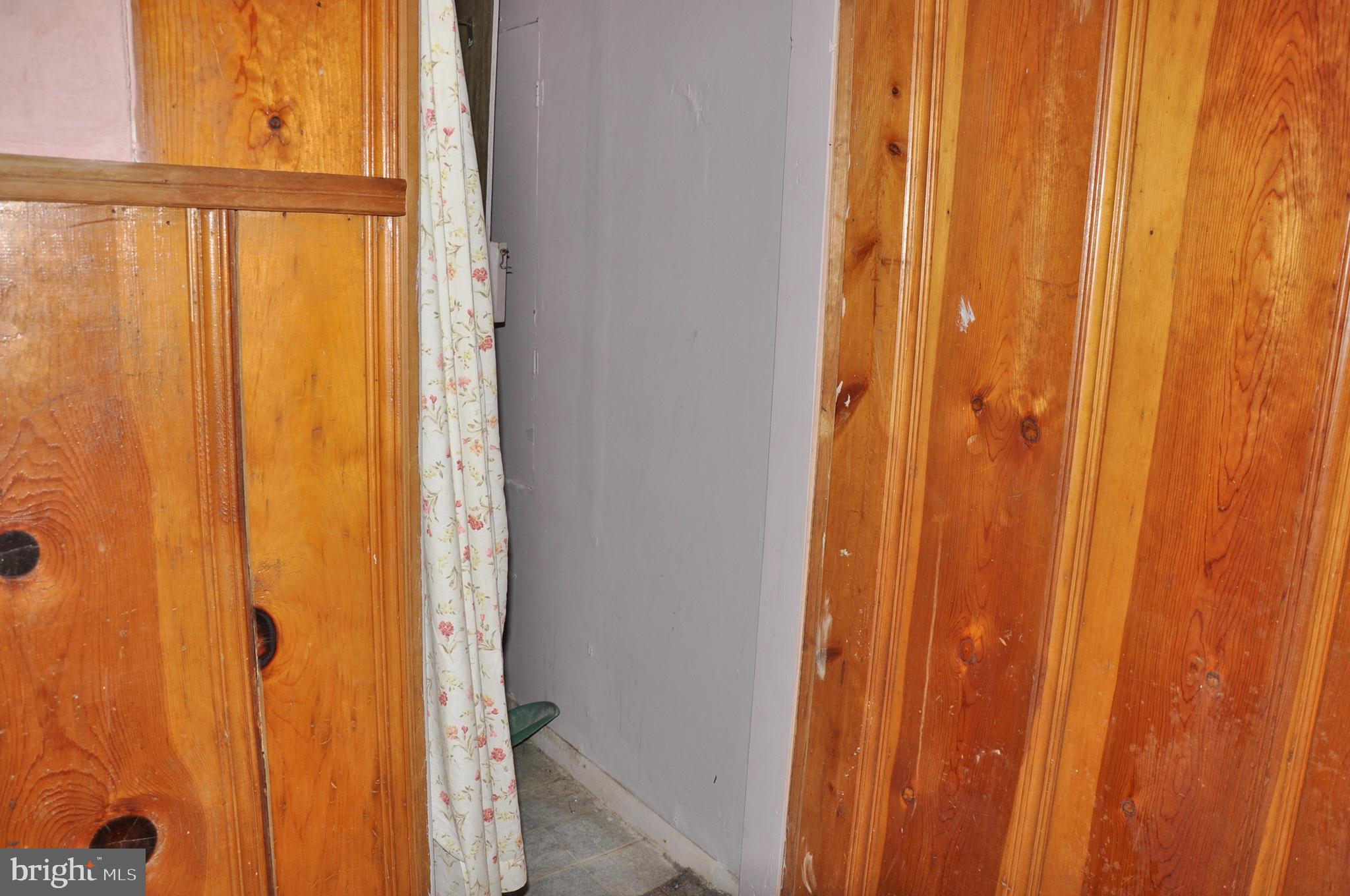 HOWARD PARK - Residential