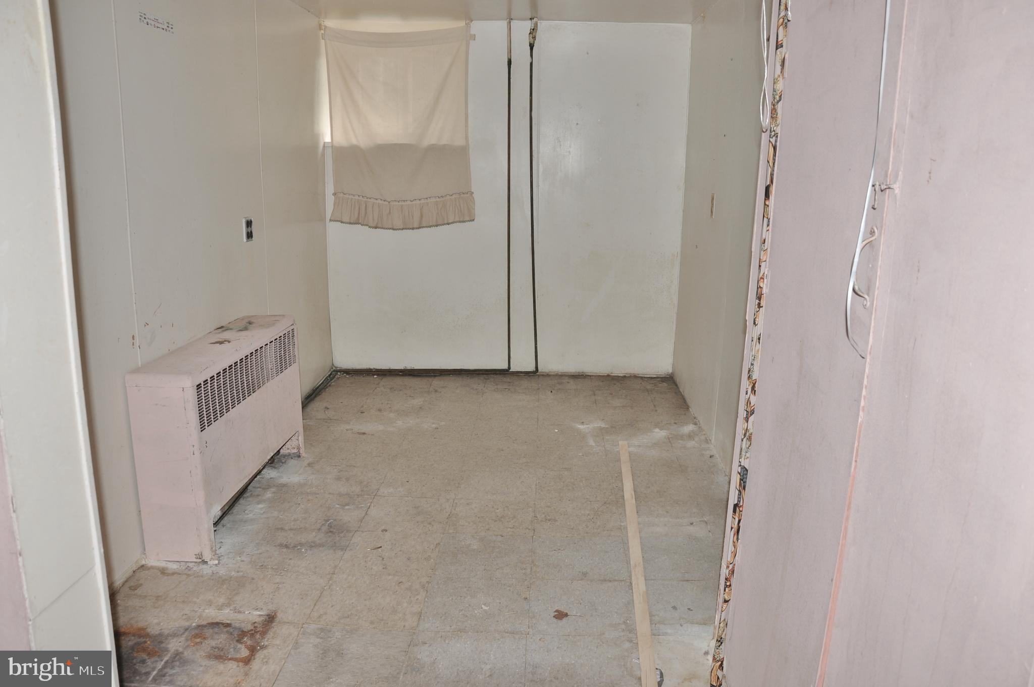 HOWARD PARK - Residential