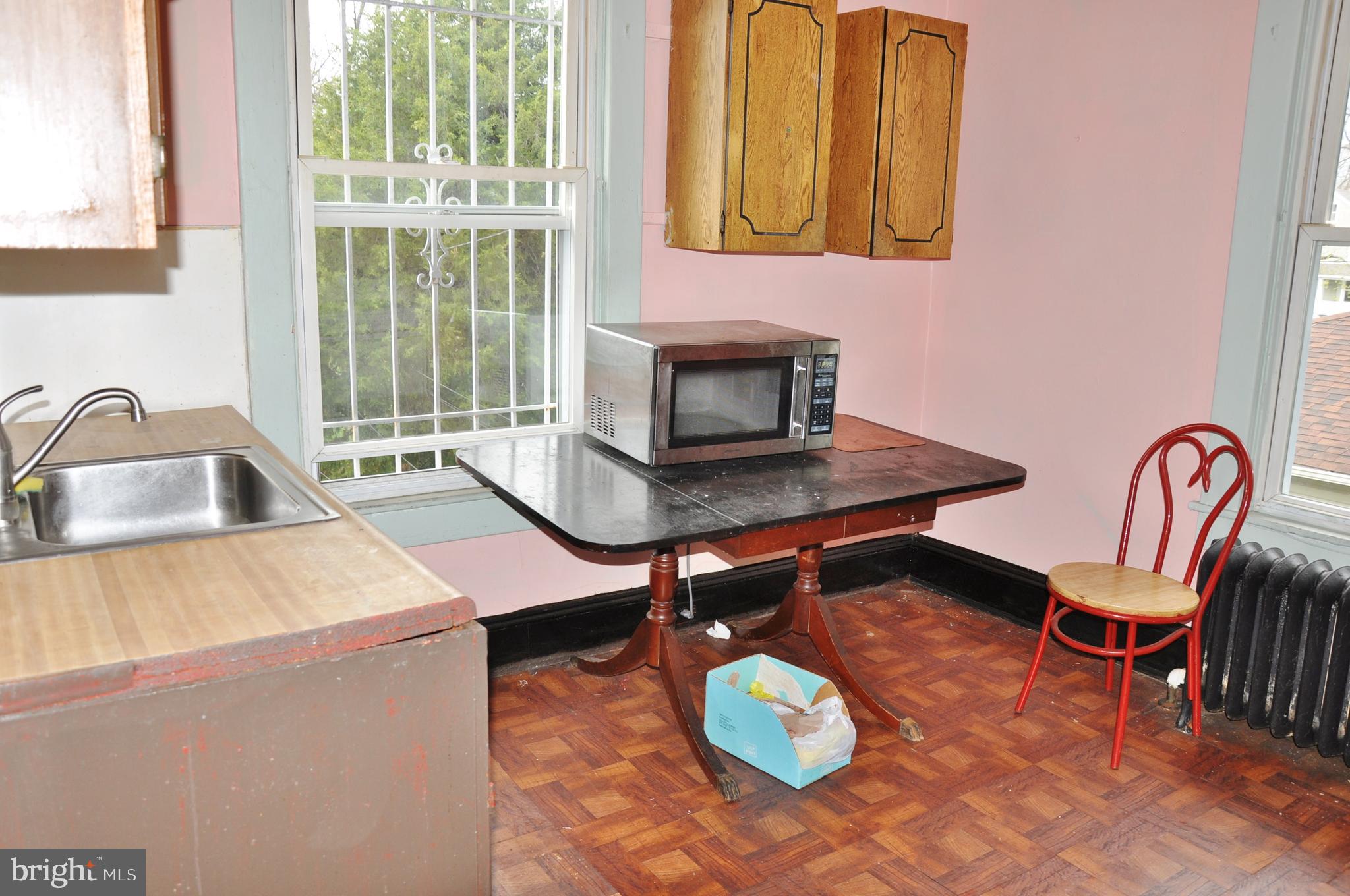 HOWARD PARK - Residential