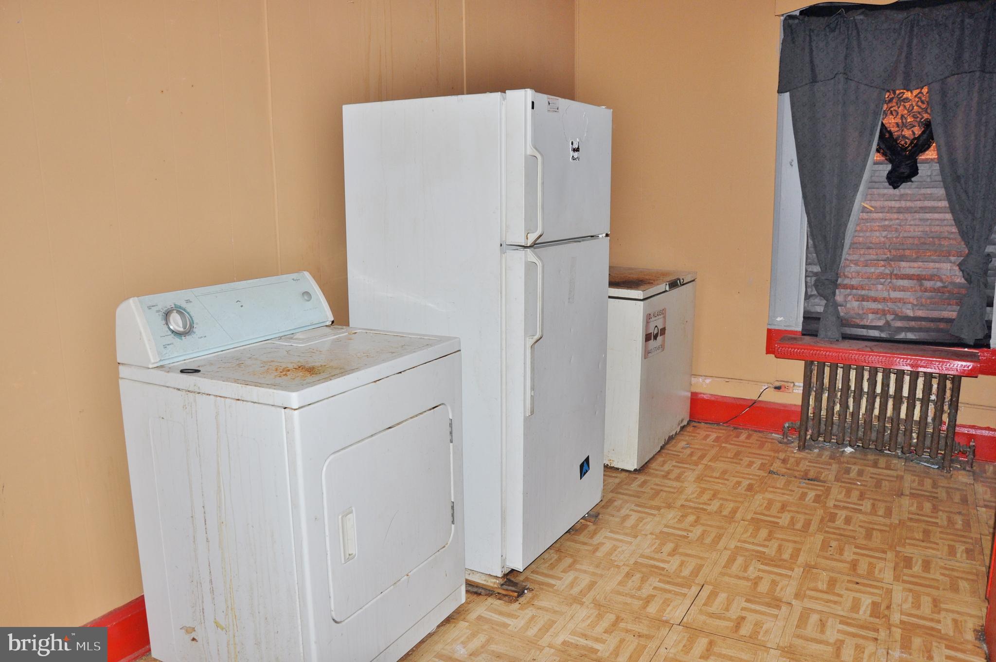 HOWARD PARK - Residential