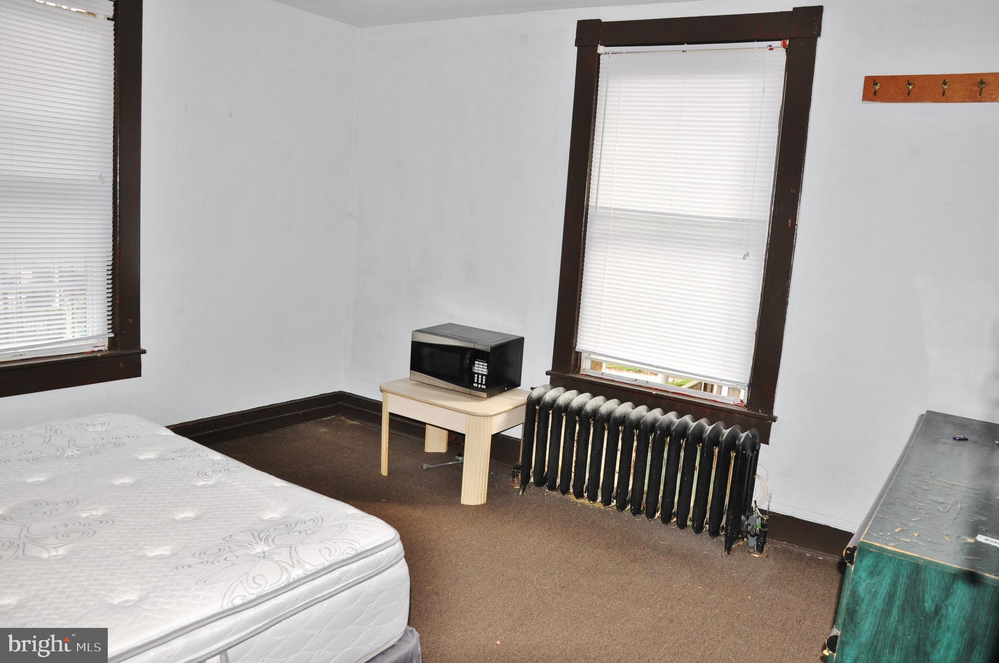 HOWARD PARK - Residential