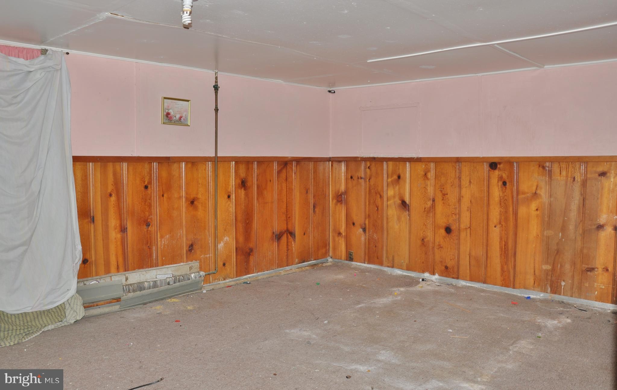 HOWARD PARK - Residential