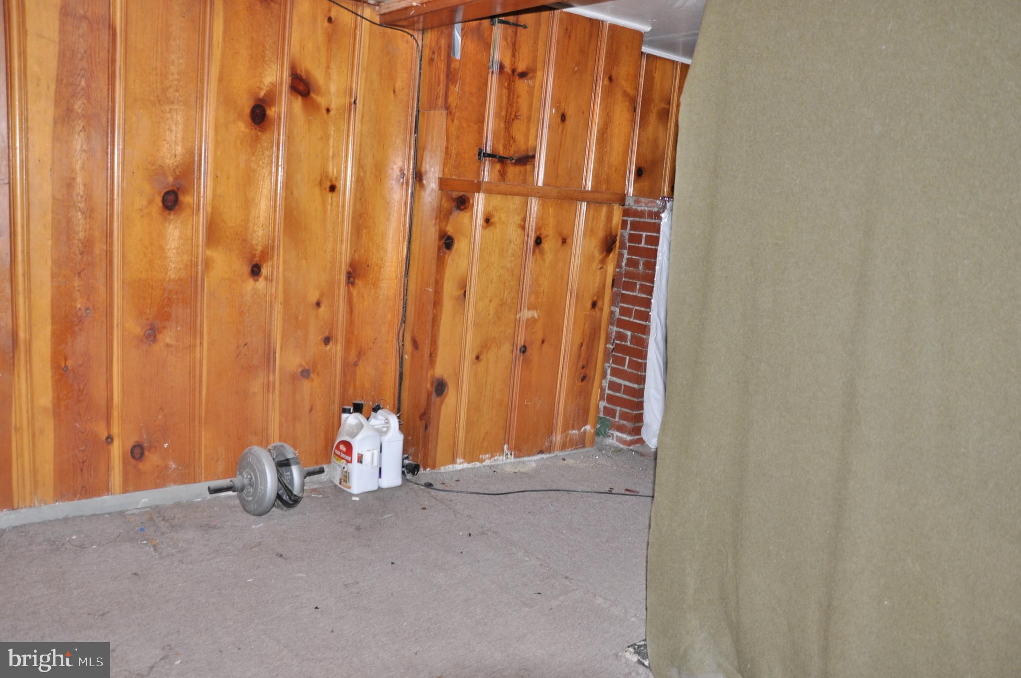 HOWARD PARK - Residential