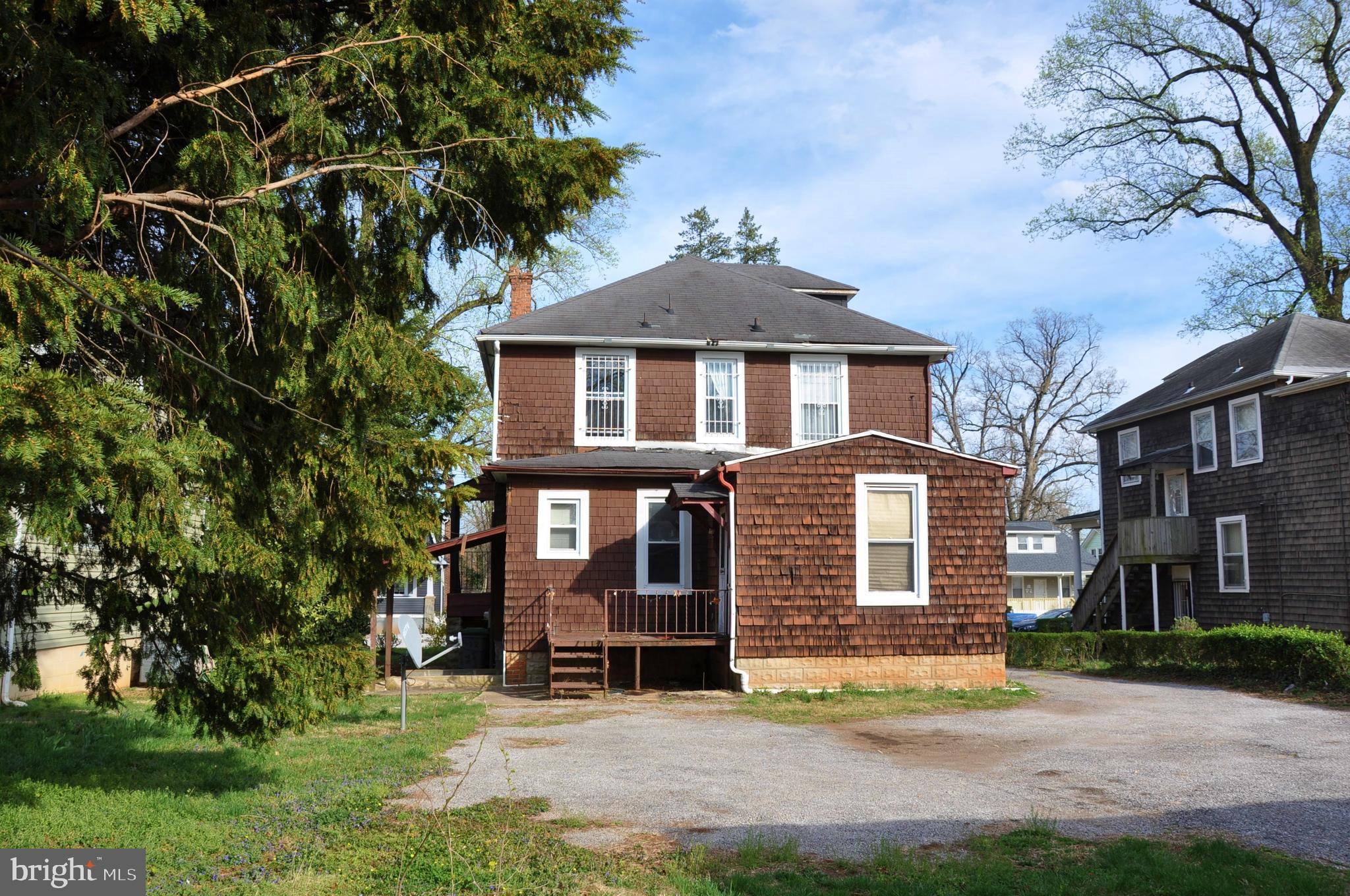 HOWARD PARK - Residential