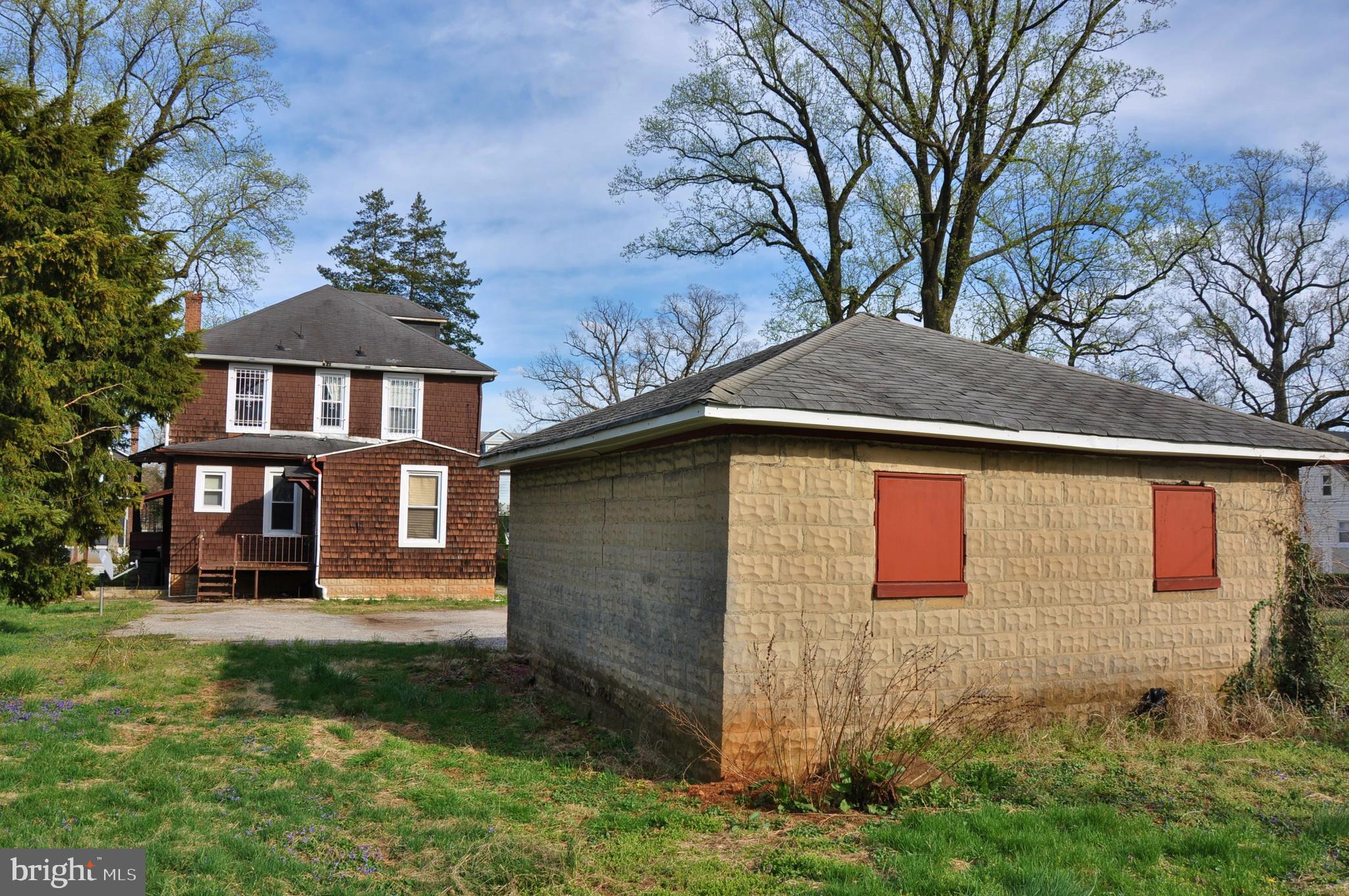 HOWARD PARK - Residential