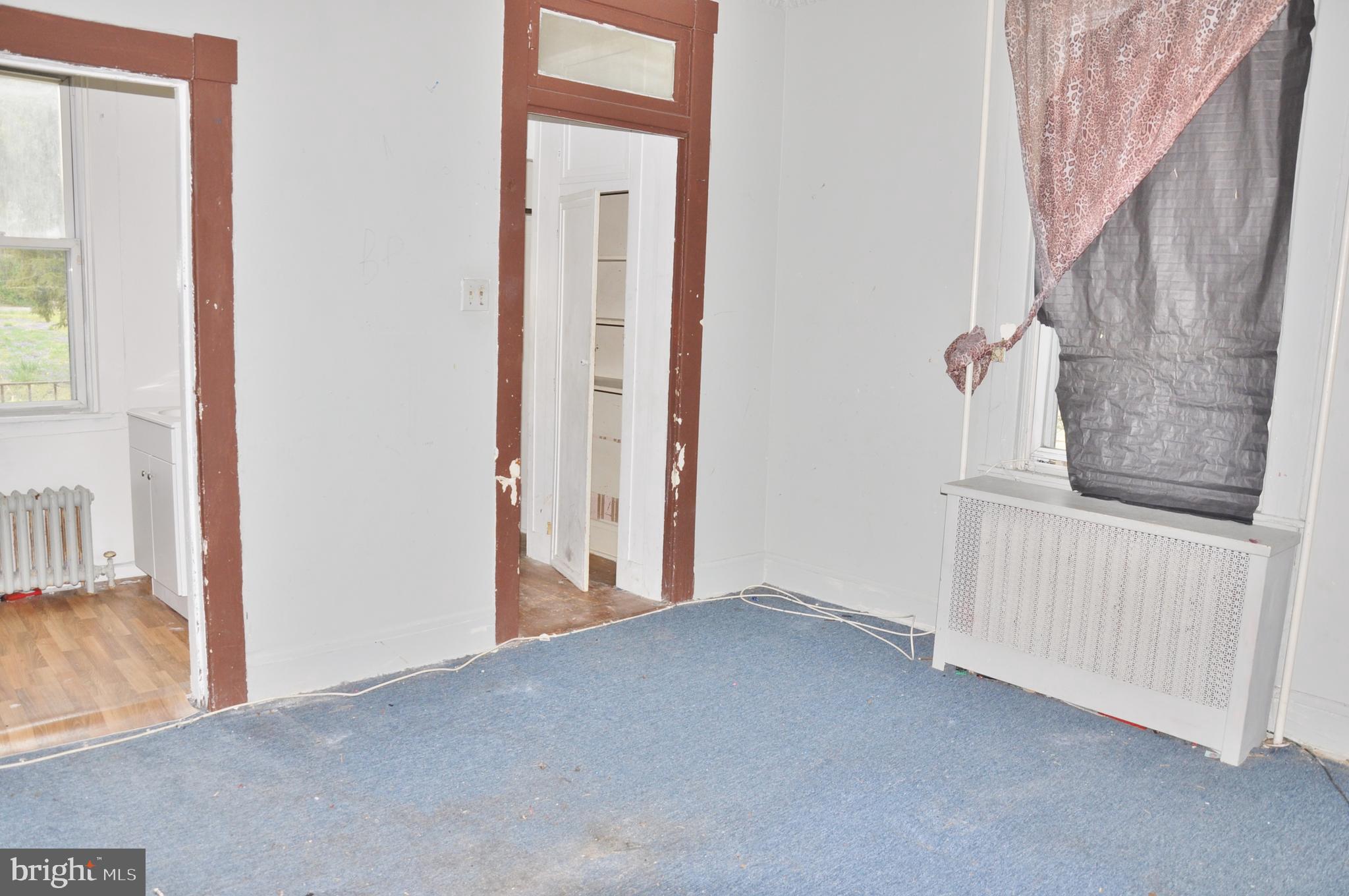 HOWARD PARK - Residential