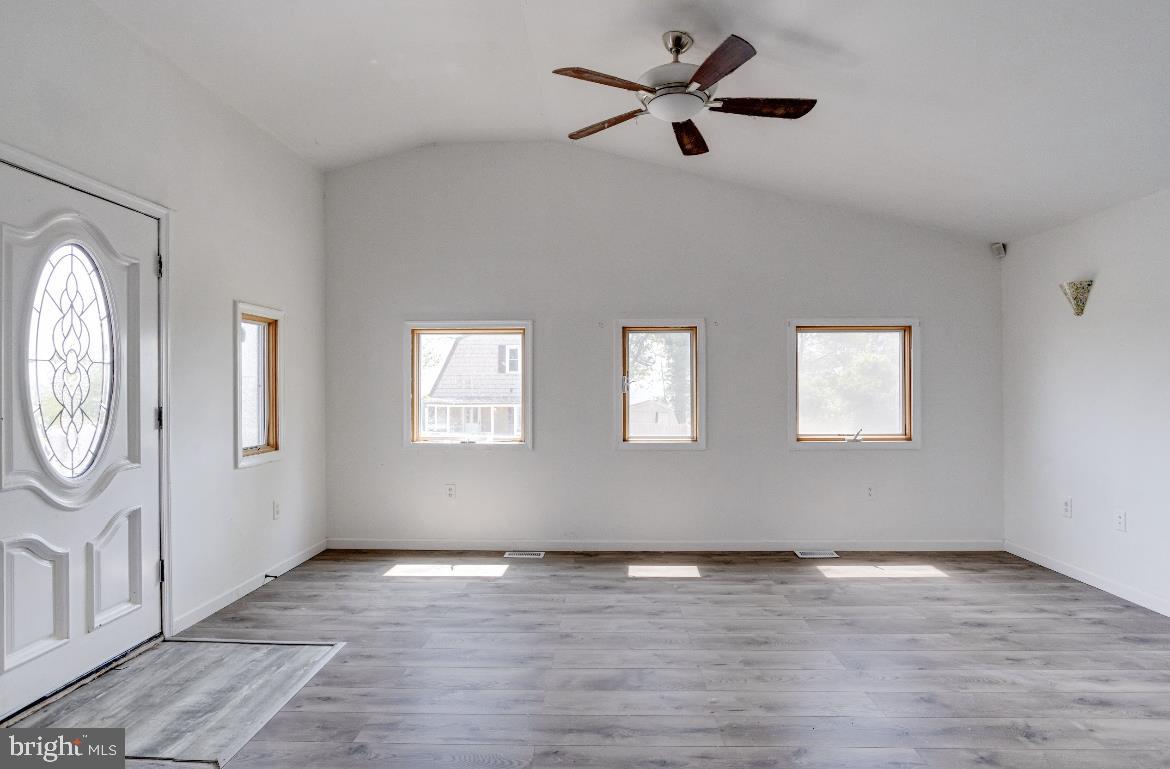 BOWLEYS QUARTERS - Residential